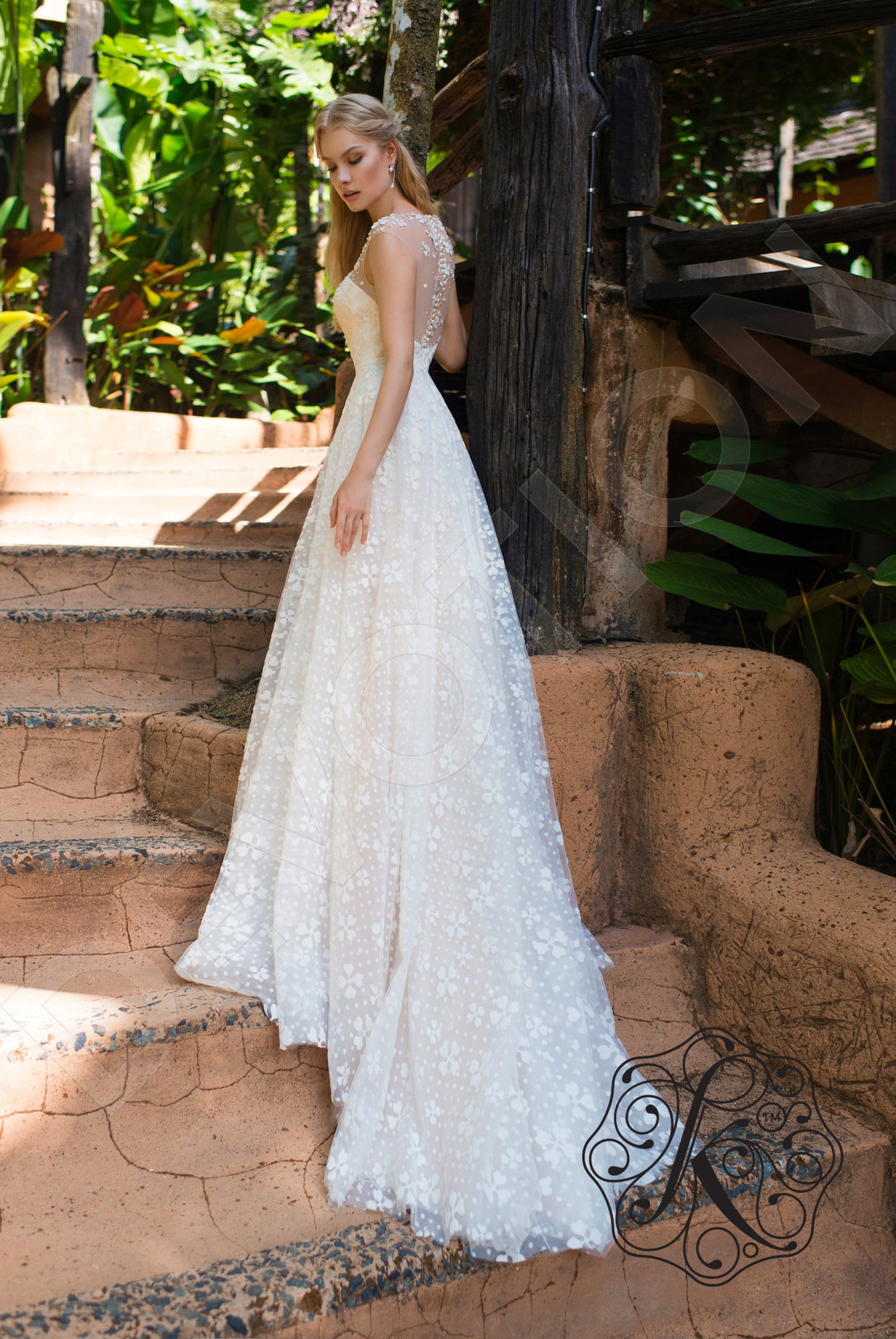 Batista Full back A-line Sleeveless Wedding Dress Back