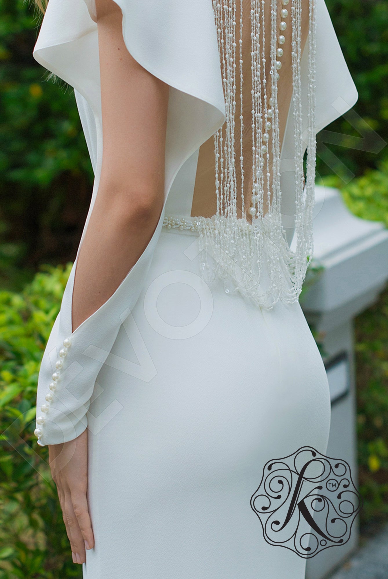 Djiansi Trumpet/Mermaid Jewel Milk Wedding dress