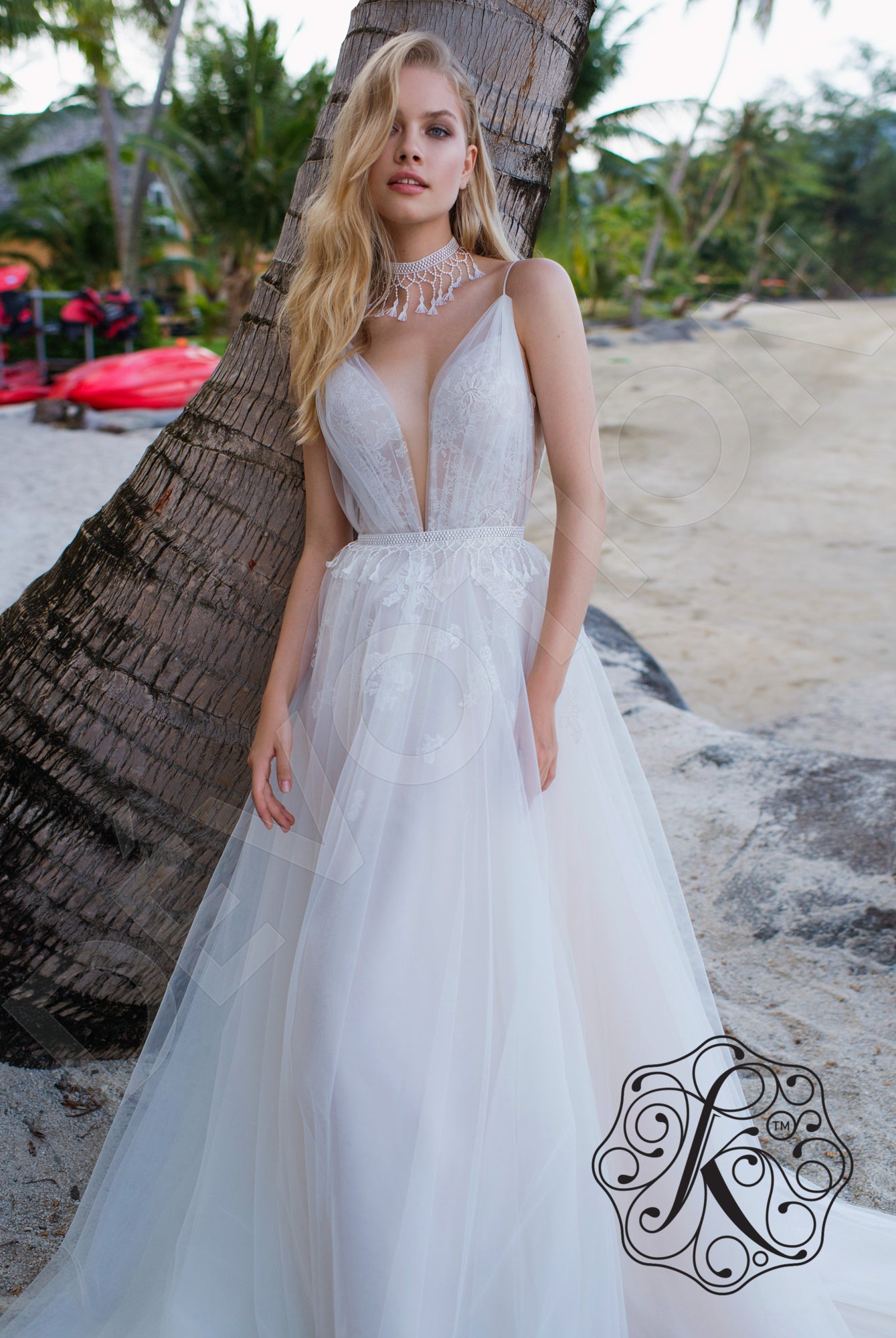 Katalea A-line Deep V-neck Milk Vanilla Wedding dress