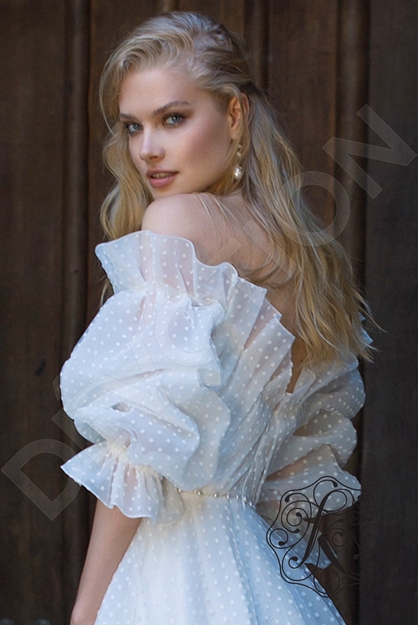 Lidiana A-line Off-shoulder/Drop shoulders Milk Wedding dress