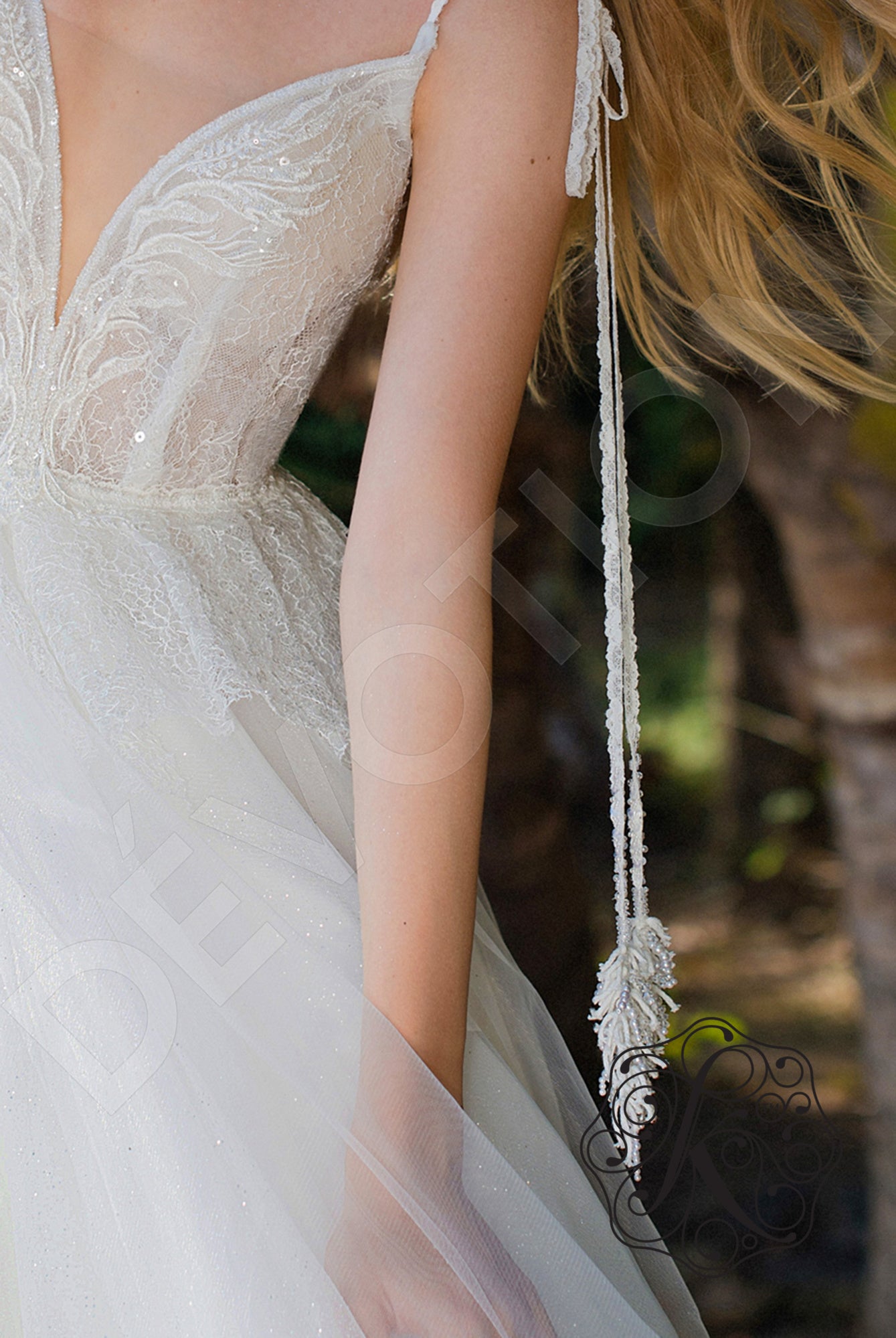 Lunariya Open back A-line Straps Wedding Dress 7