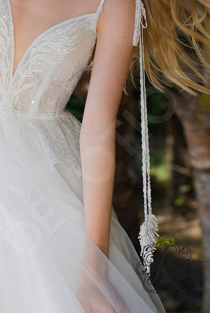 Lunariya Open back A-line Straps Wedding Dress 7