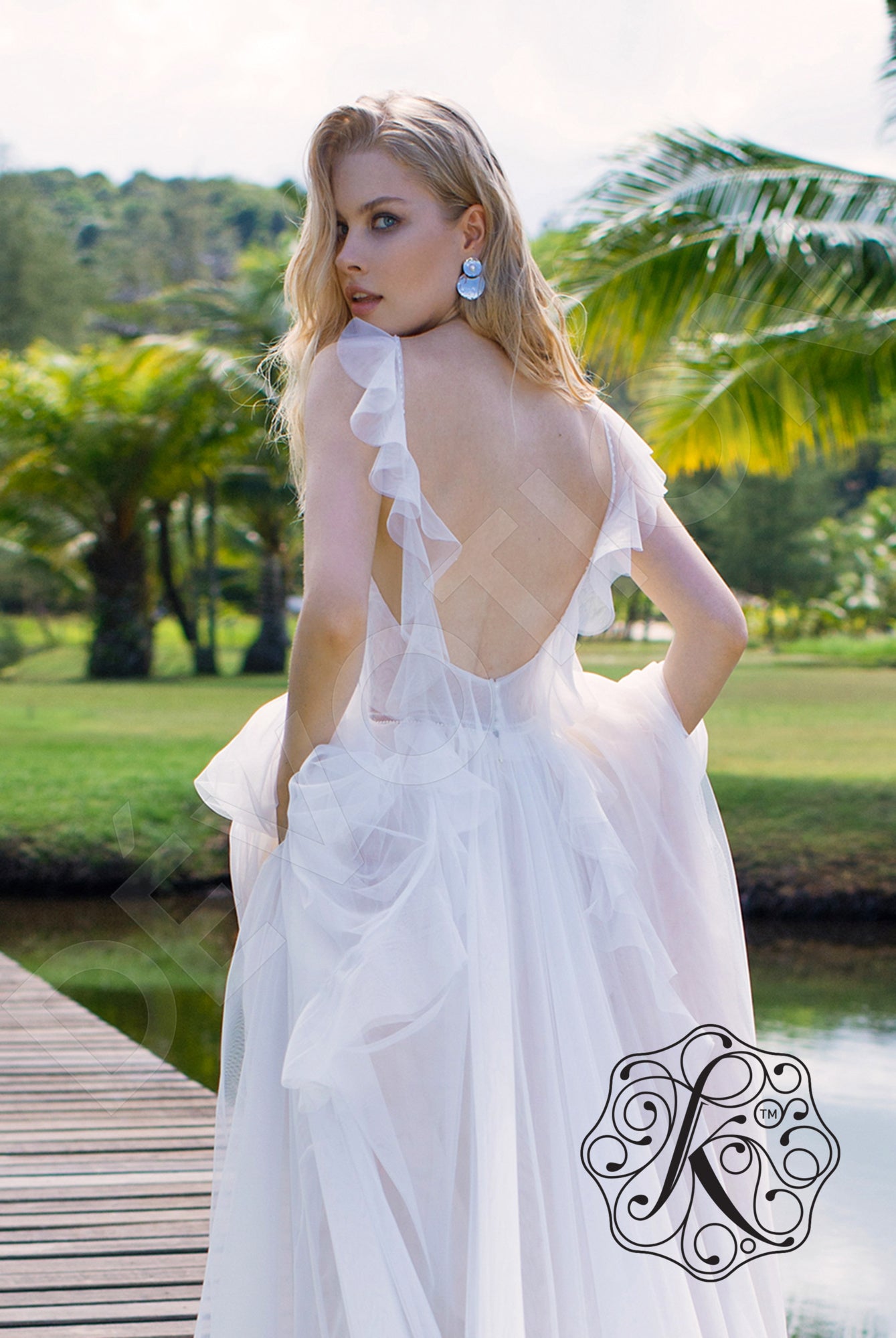 Viyra A-line Halter Milk Vanilla Wedding dress