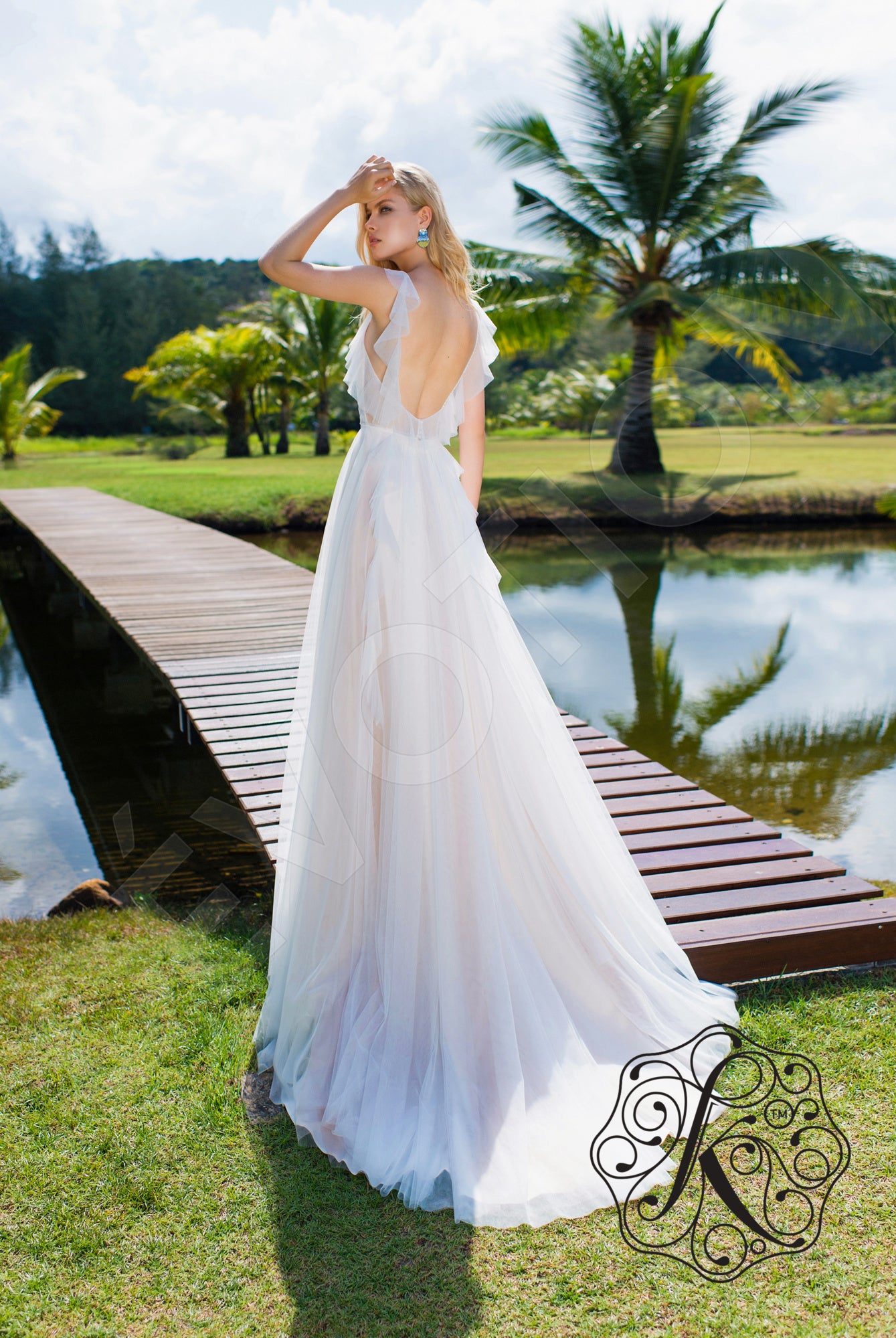 Viyra A-line Halter Milk Vanilla Wedding dress