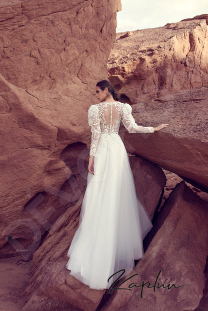 Arhelia Full back A-line Long sleeve Wedding Dress Back