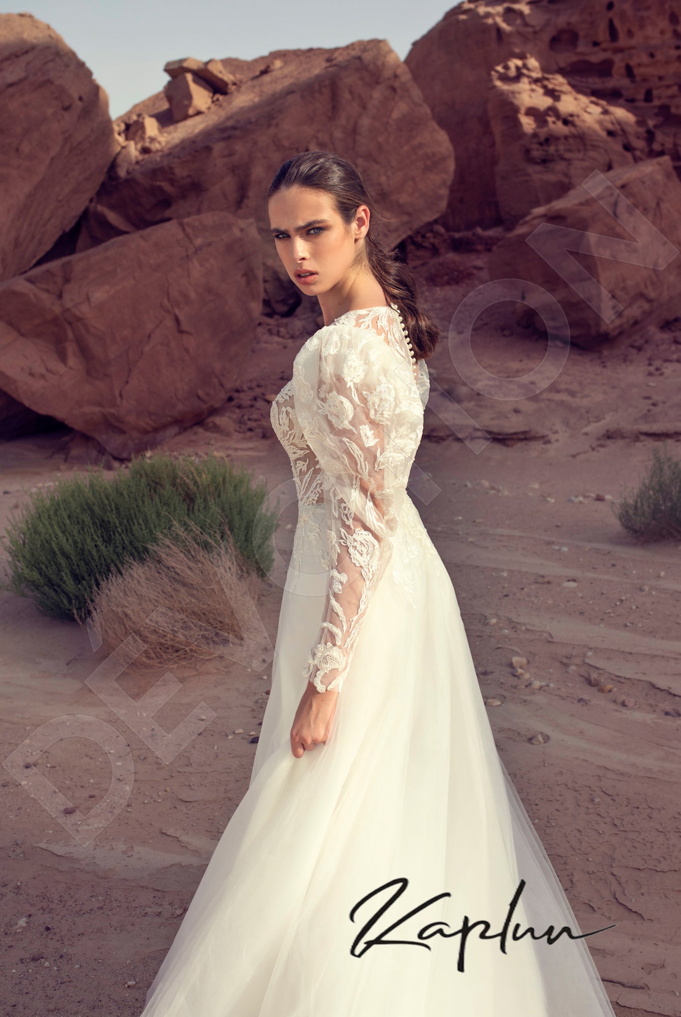 Arhelia A-line Jewel Milk Wedding dress