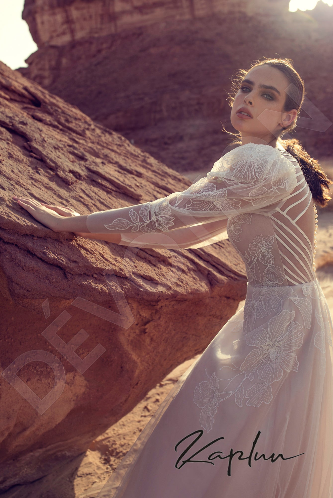 Itana Full back A-line Long sleeve Wedding Dress 7