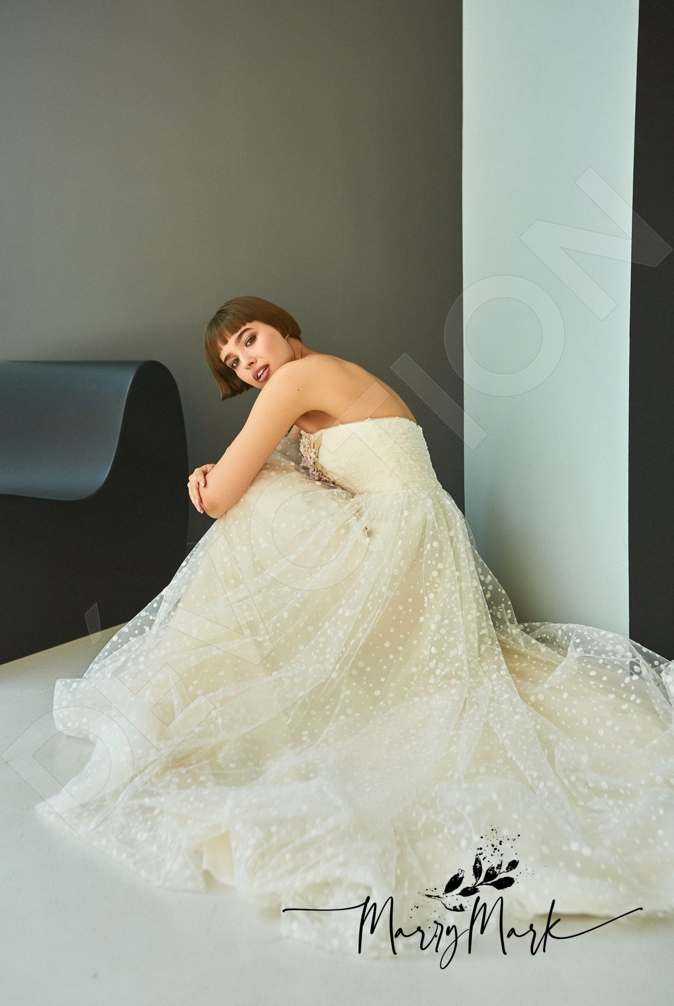 Lisma A-line Straight across Multicolor Wedding dress
