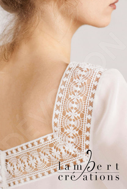 Aurore Open back A-line Long sleeve Wedding Dress 7