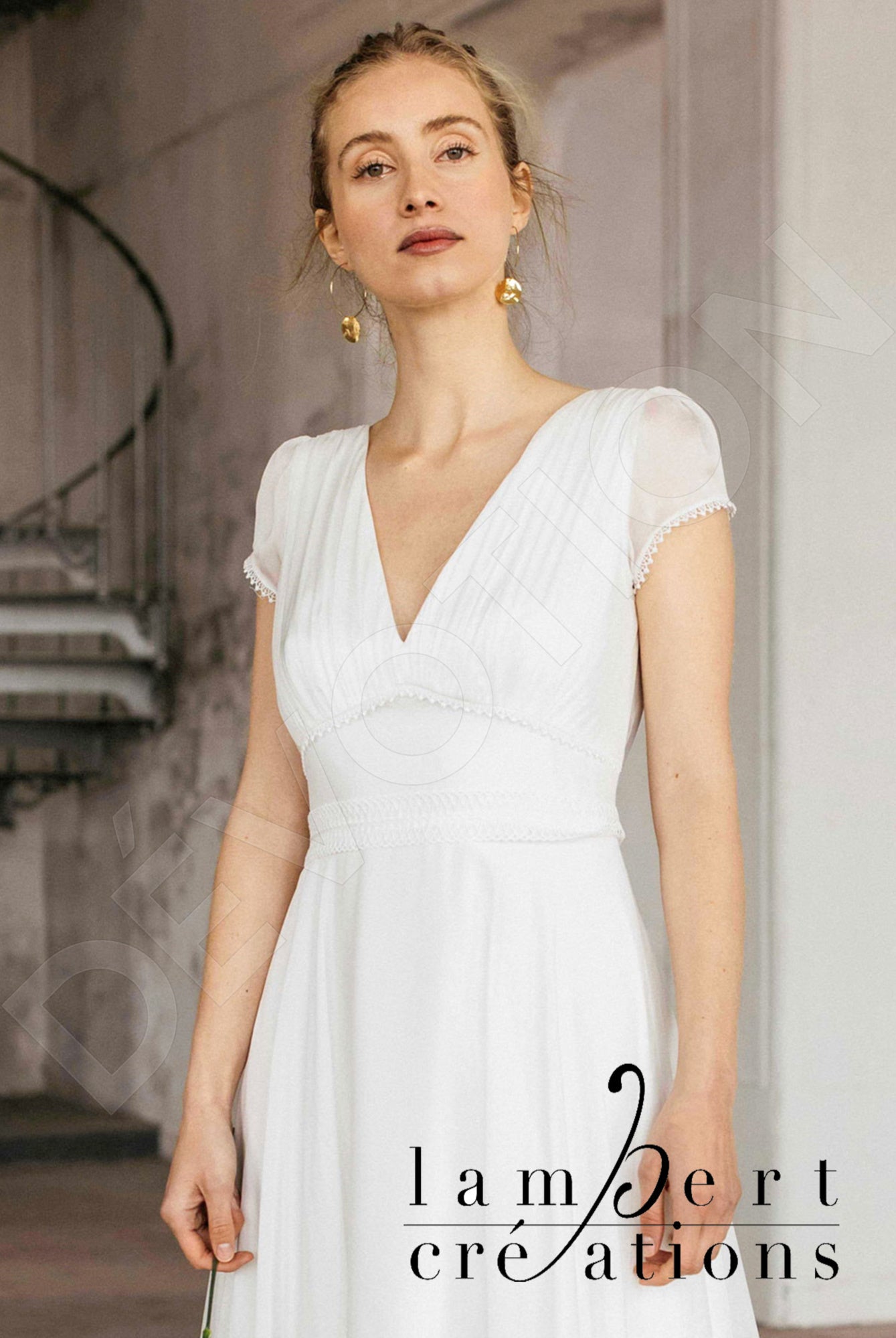 Envol A-line V-neck Ivory Wedding dress