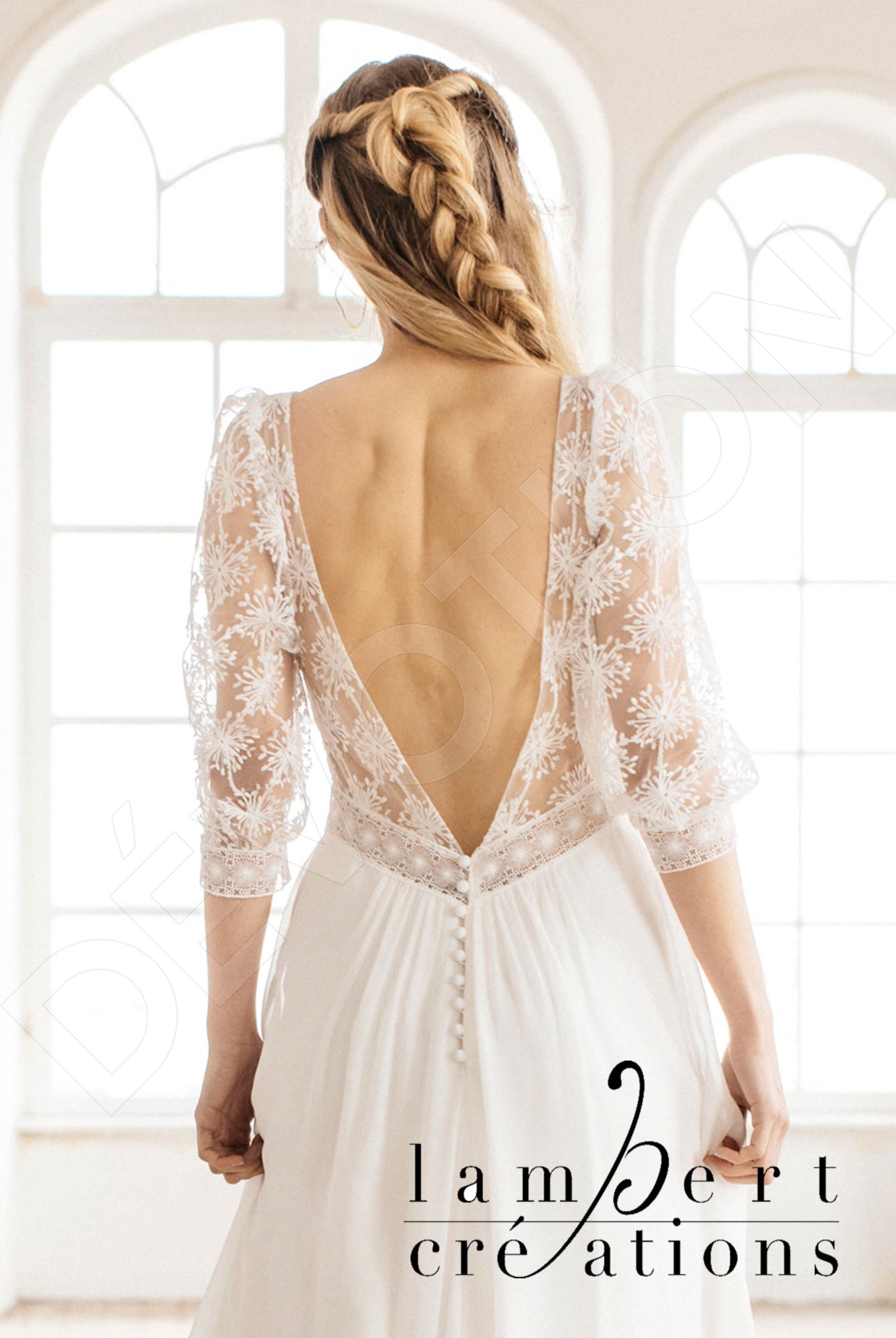 Flocon A-line V-neck Ivory Wedding dress
