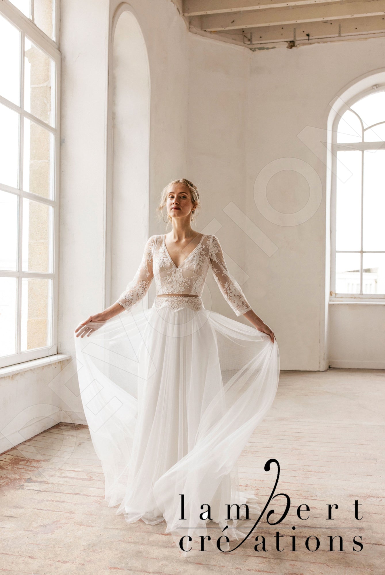 Phoenix Open back A-line 3/4 sleeve Wedding Dress 6