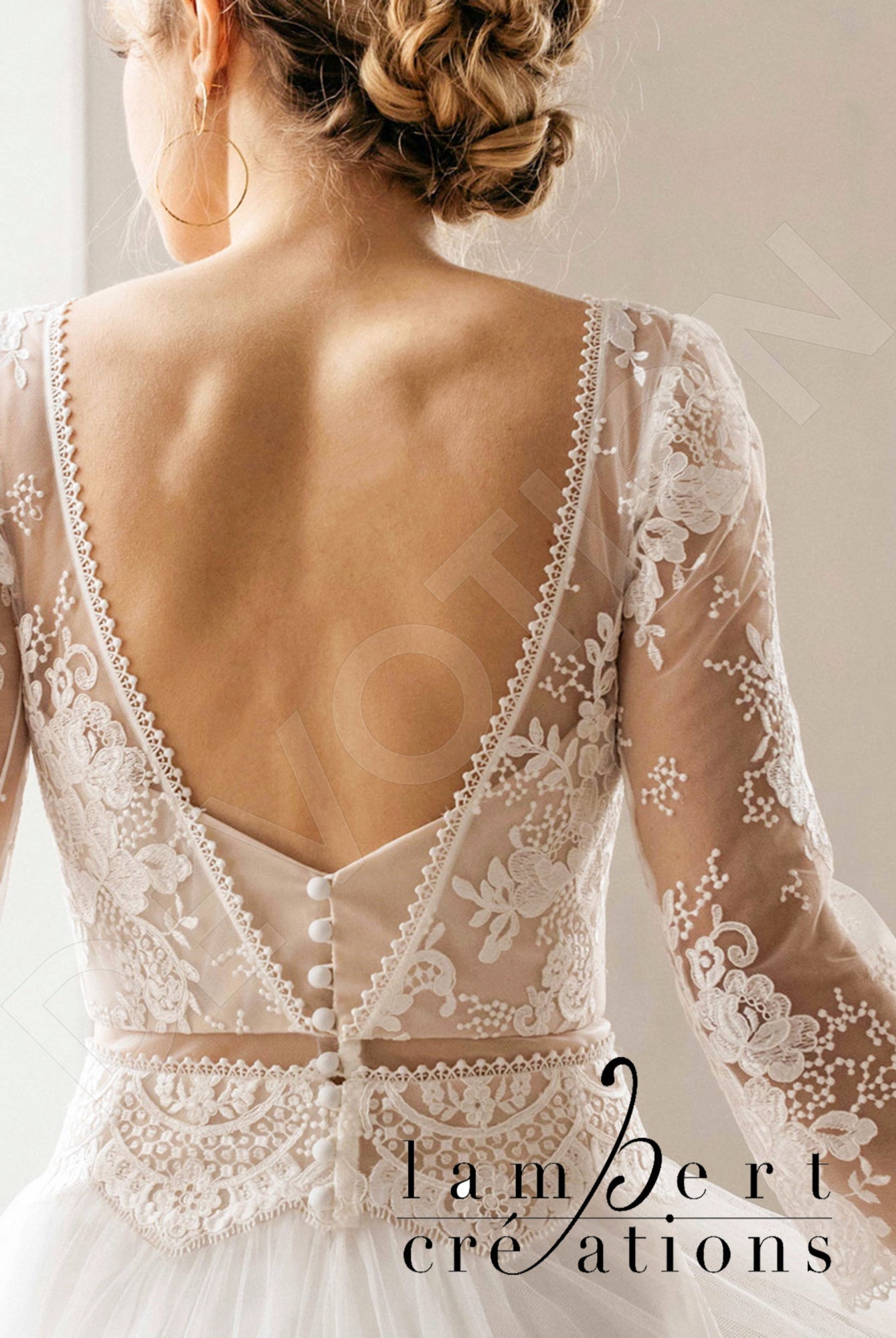 Phoenix A-line V-neck Ivory Wedding dress