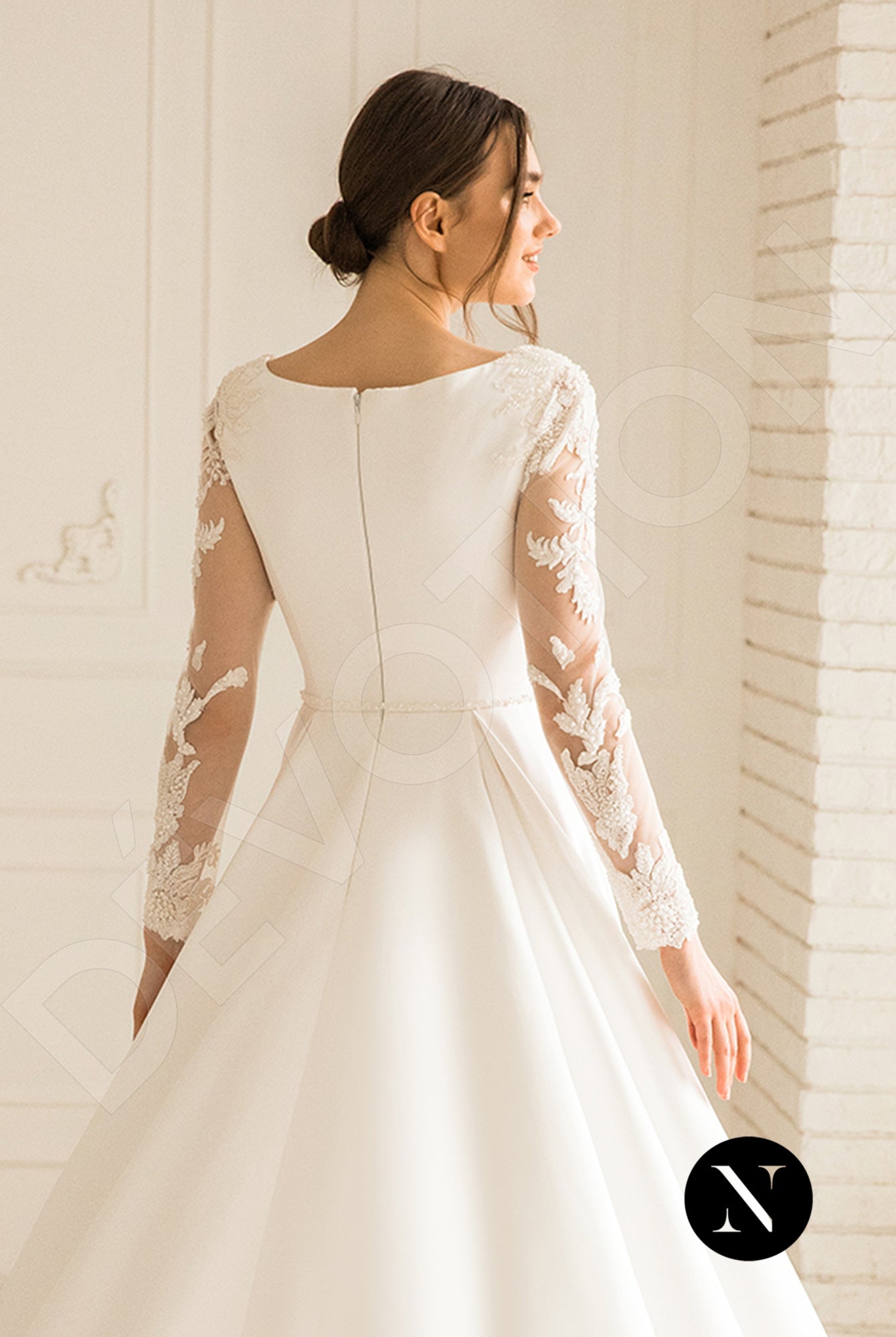 Glory Full back A-line Long sleeve Wedding Dress 3