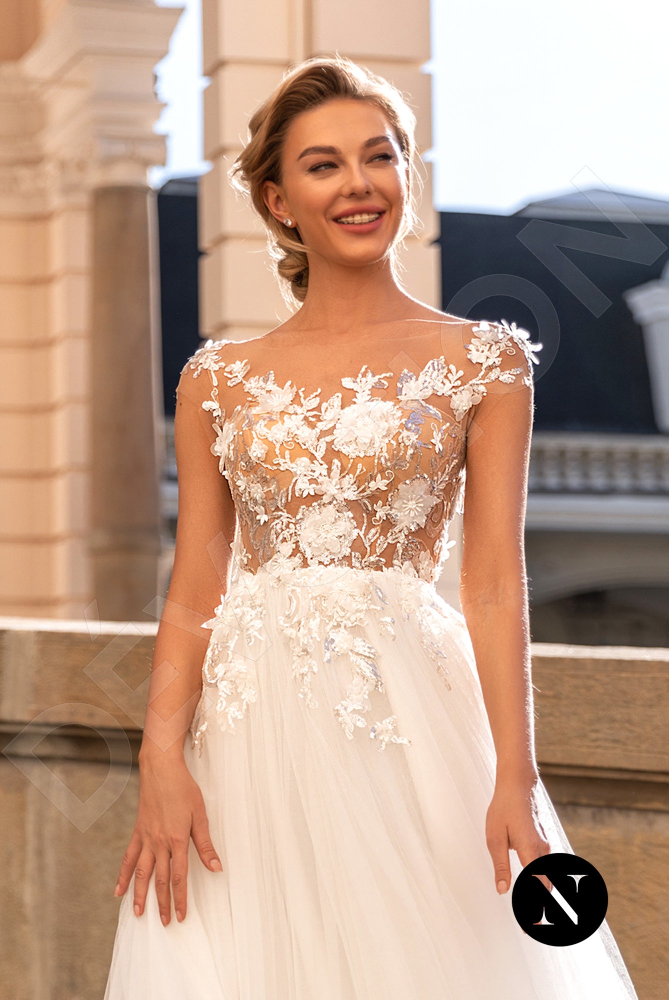 Bijou Full back A-line Short/ Cap sleeve Wedding Dress 5