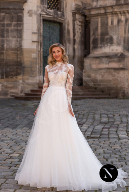Lilou Full back A-line Long sleeve Wedding Dress 5