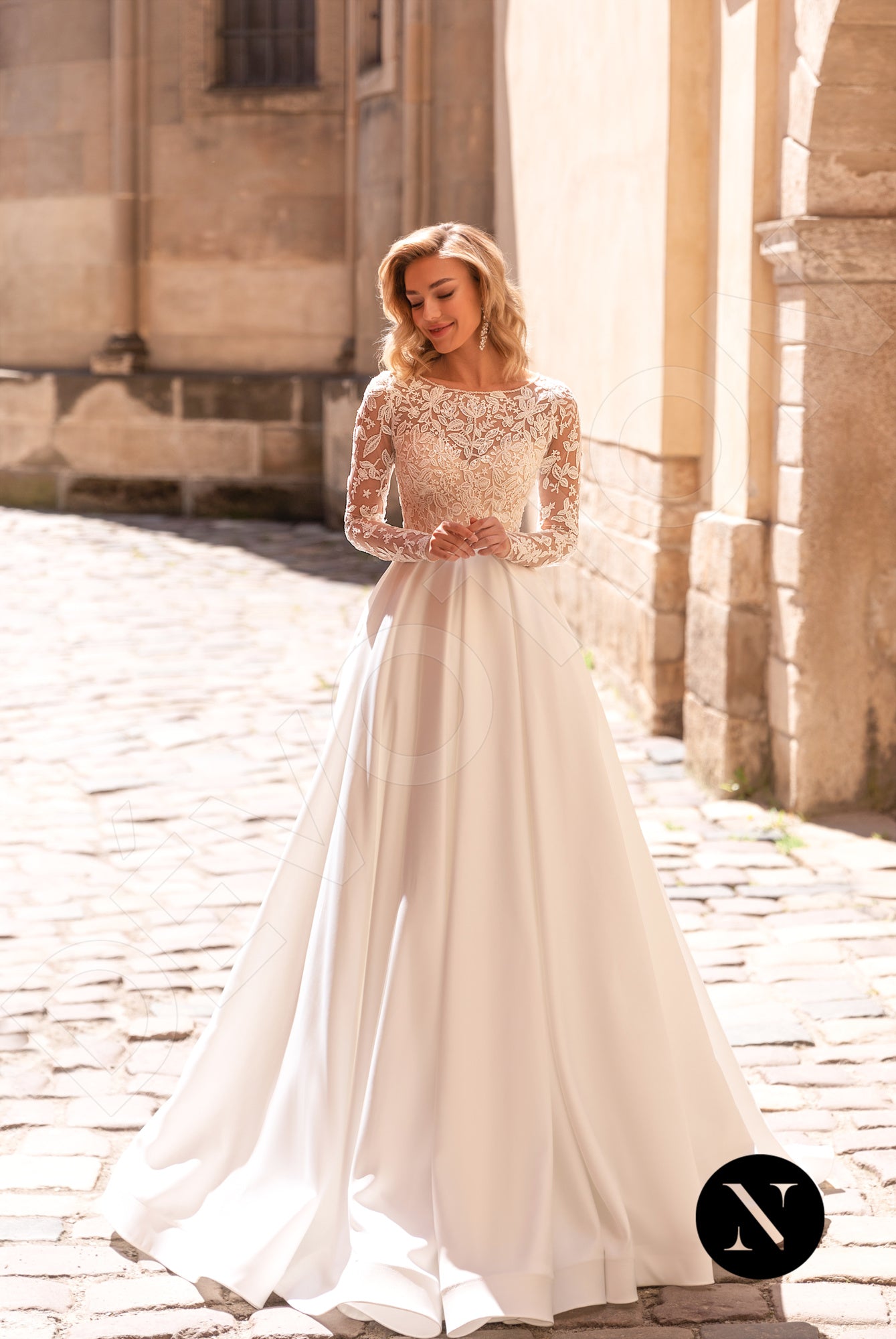 Neva A-line Boat/Bateau Ivory Wedding dress