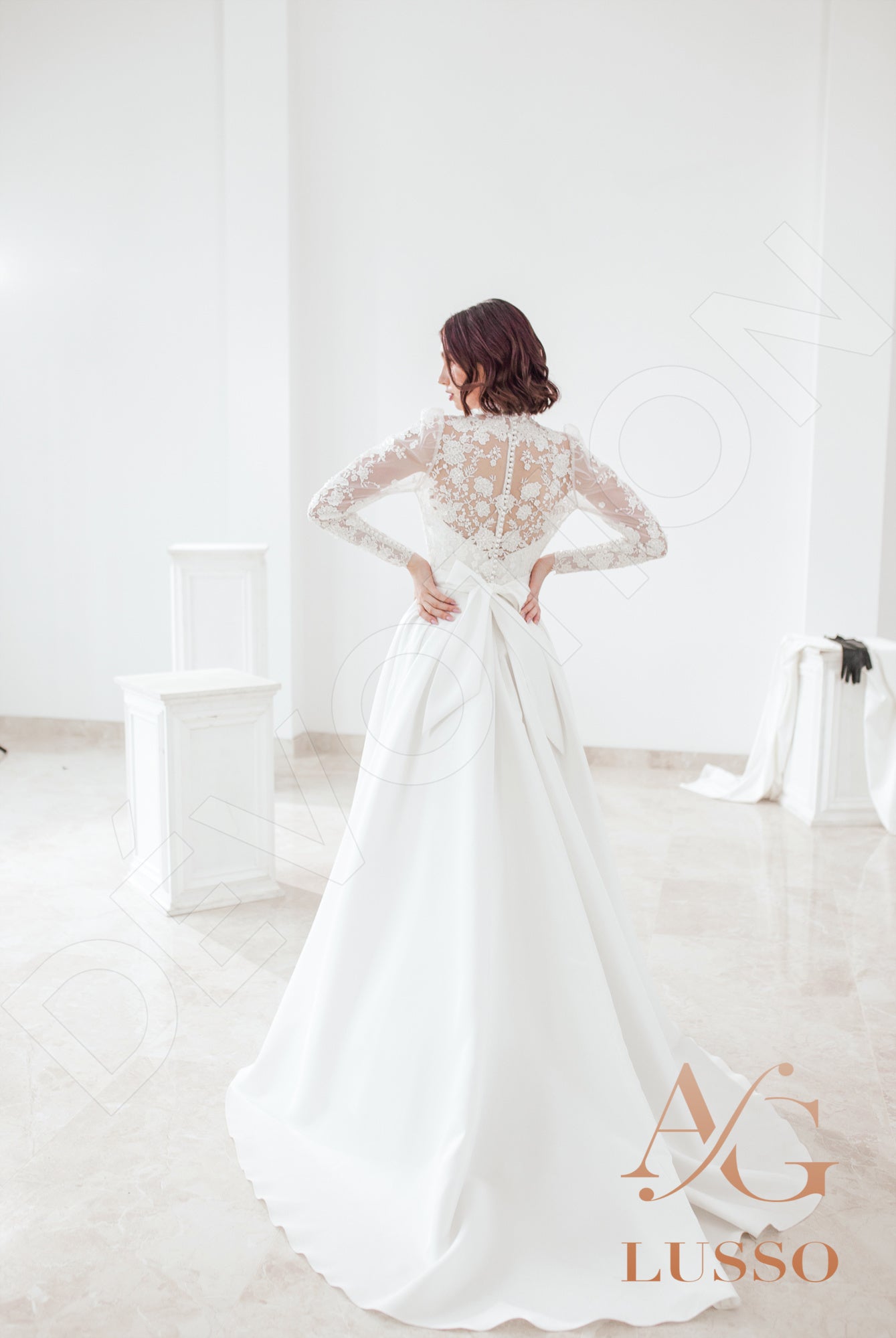 Janessa A-line High neck LightMilk Wedding dress