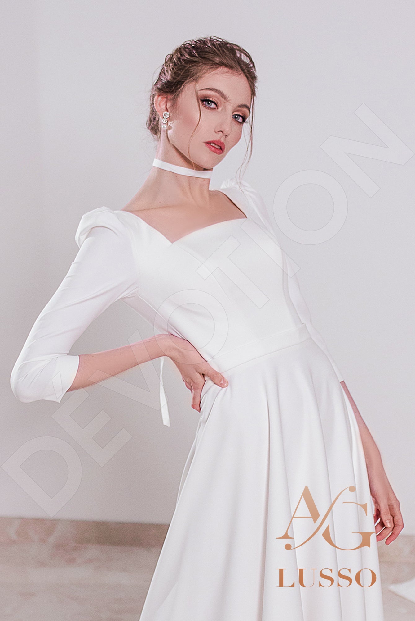 Parisa A-line Square LightMilk Wedding dress