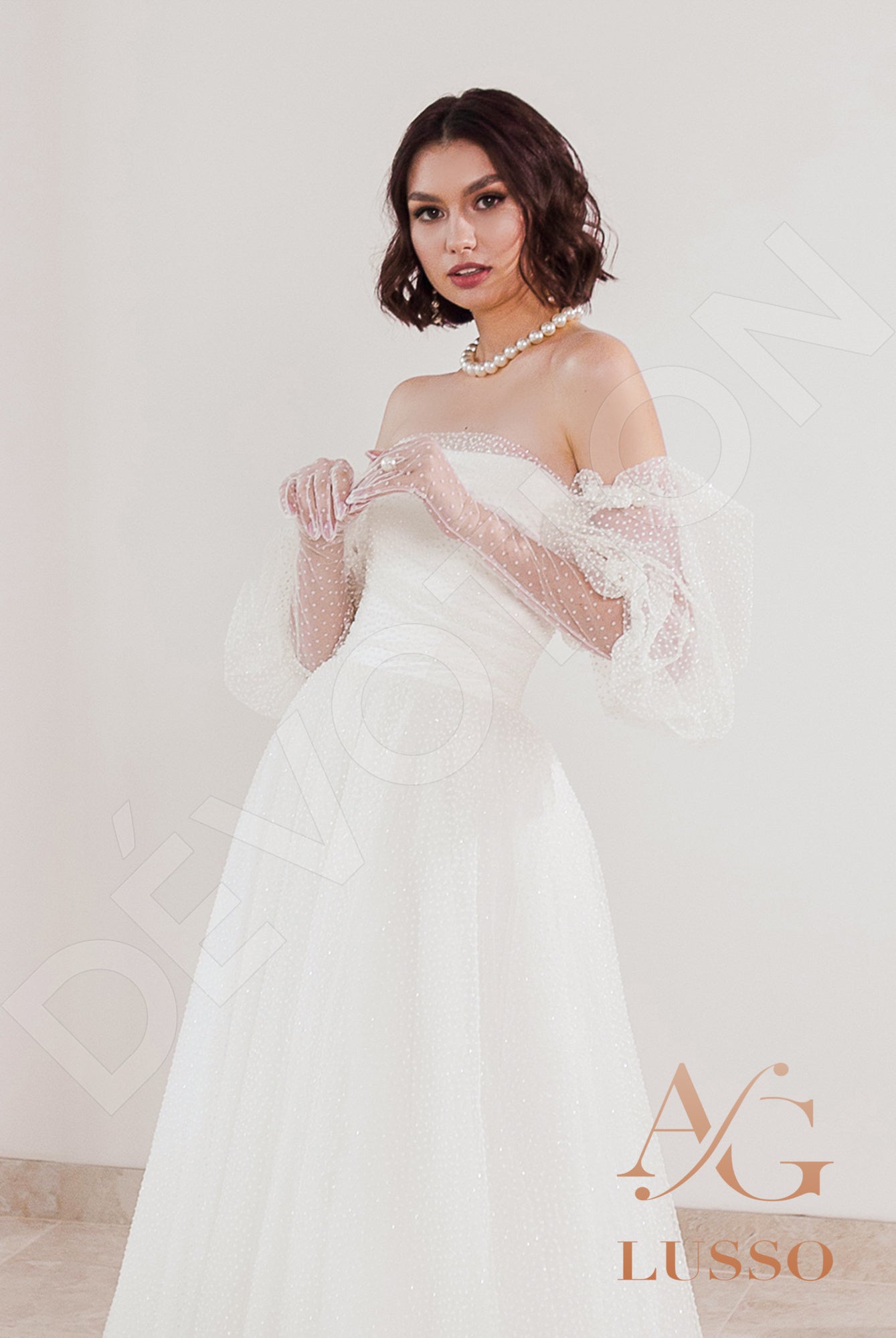 Sabrita Open back A-line Detachable sleeves Wedding Dress 8