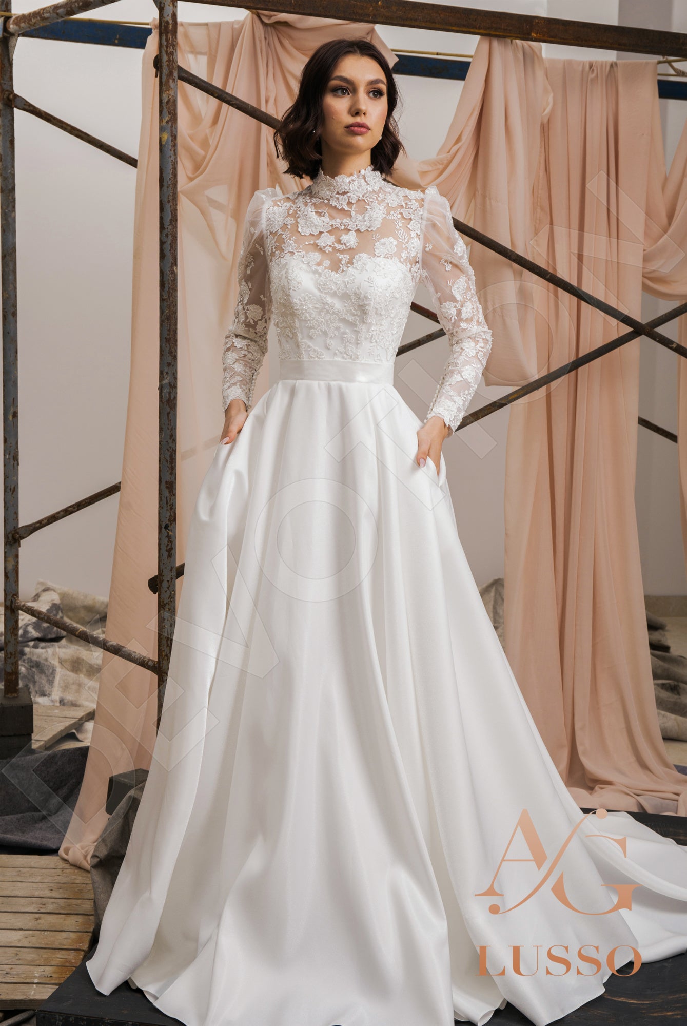 Janessa A-line High neck LightMilk Wedding dress