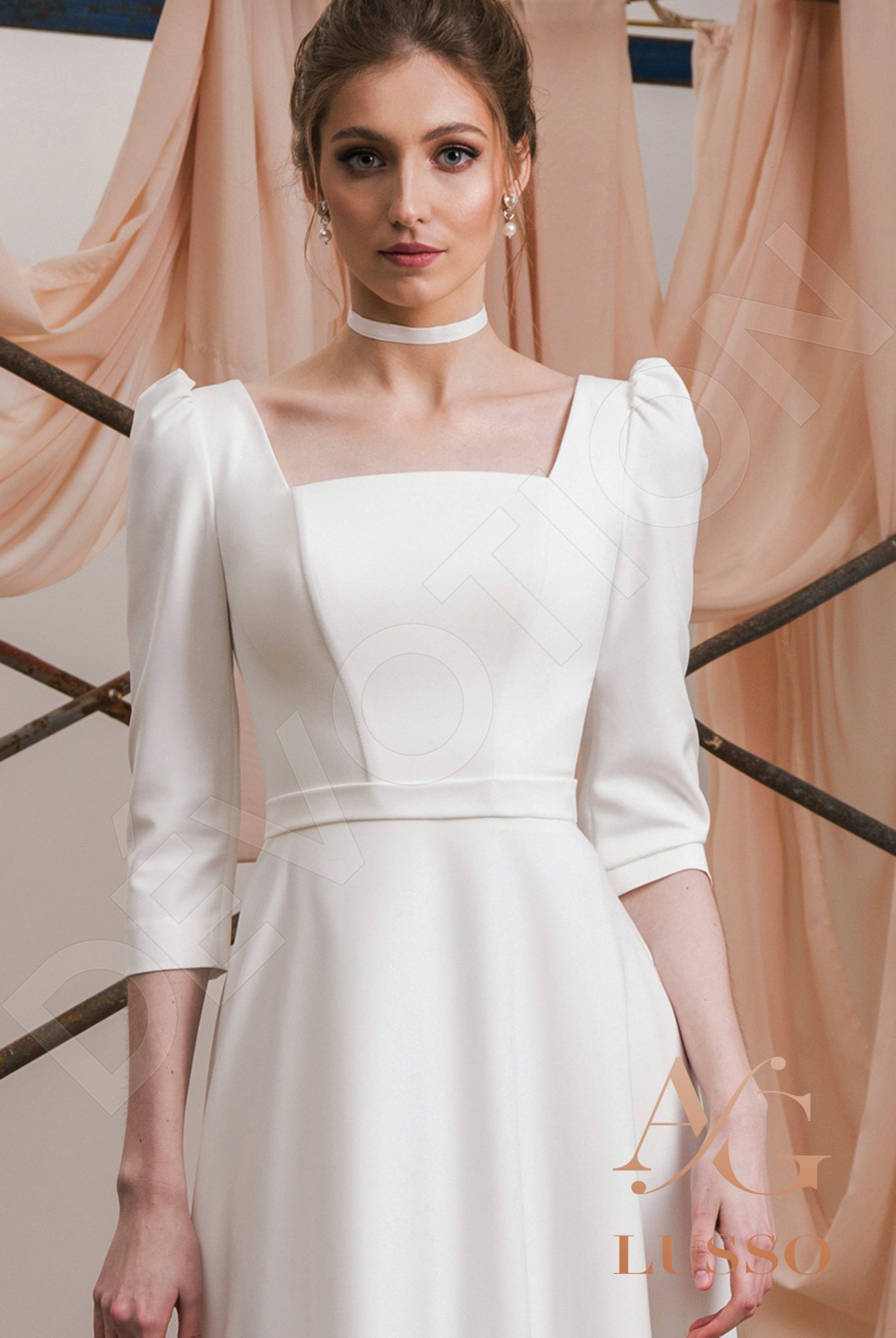 Parisa A-line Square LightMilk Wedding dress