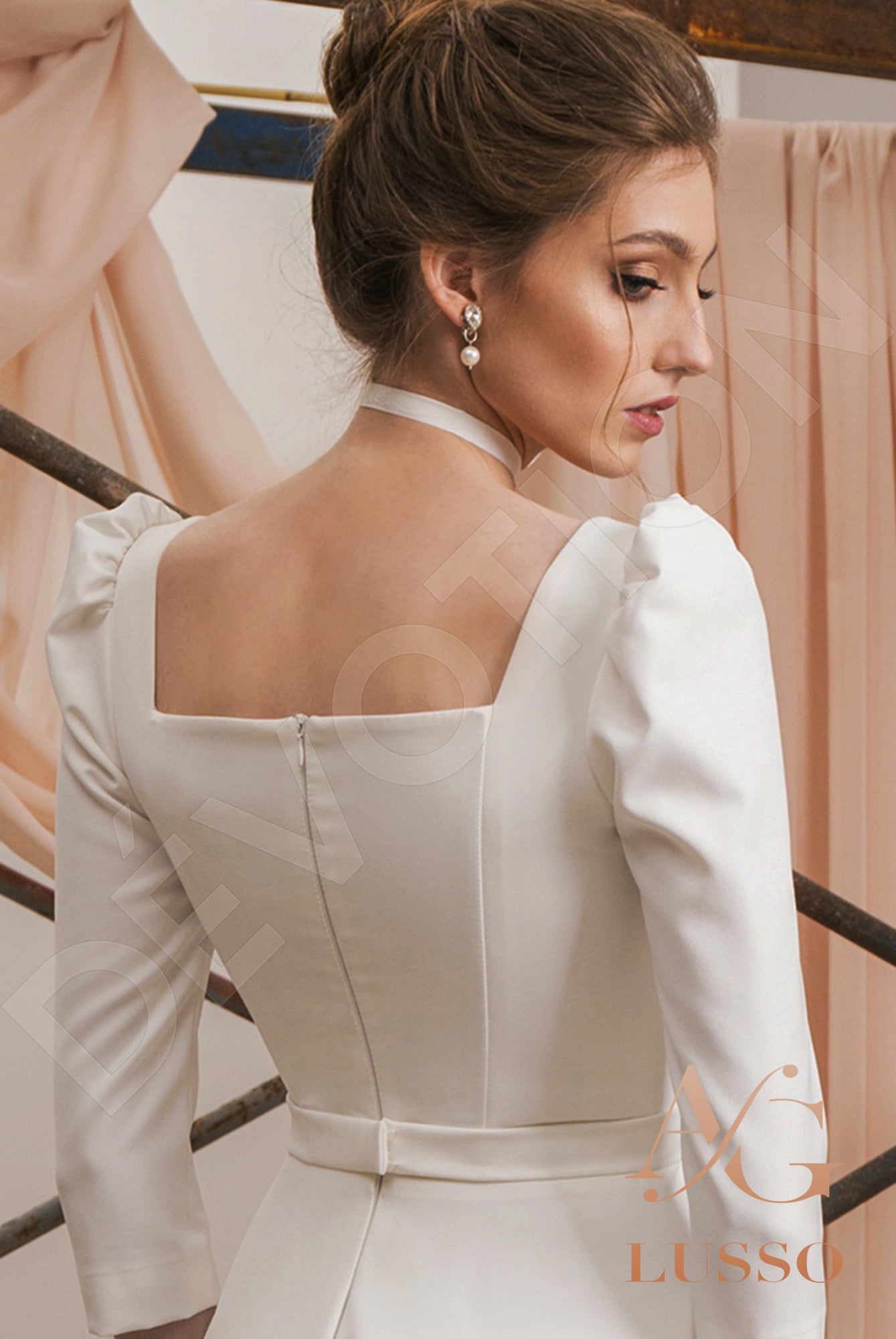 Parisa A-line Square LightMilk Wedding dress