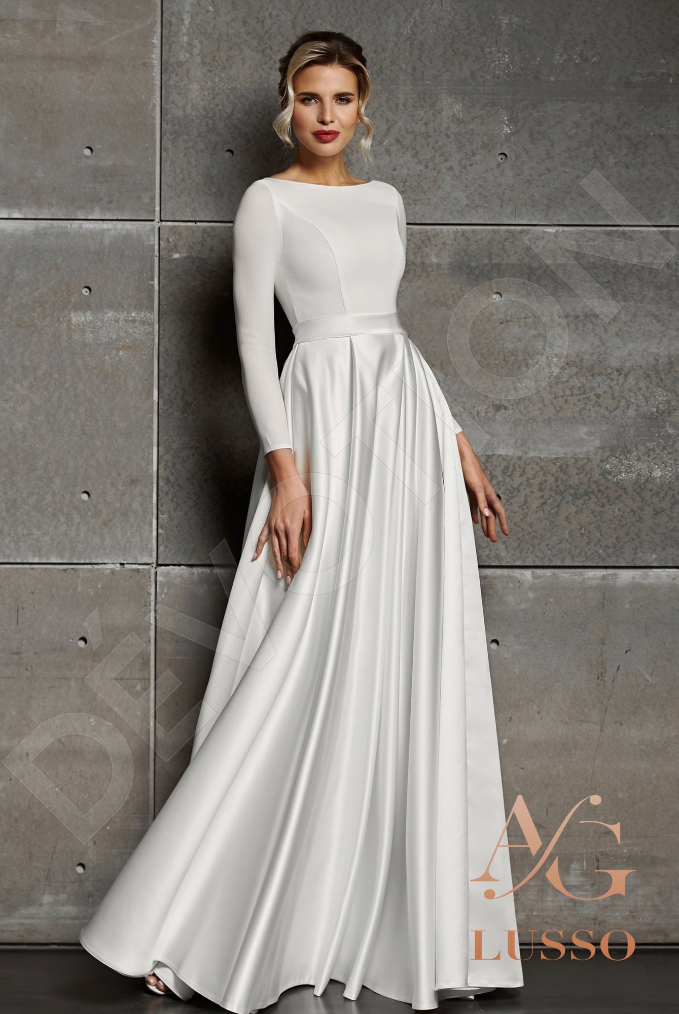 Brie A-line Boat/Bateau Ivory Wedding dress