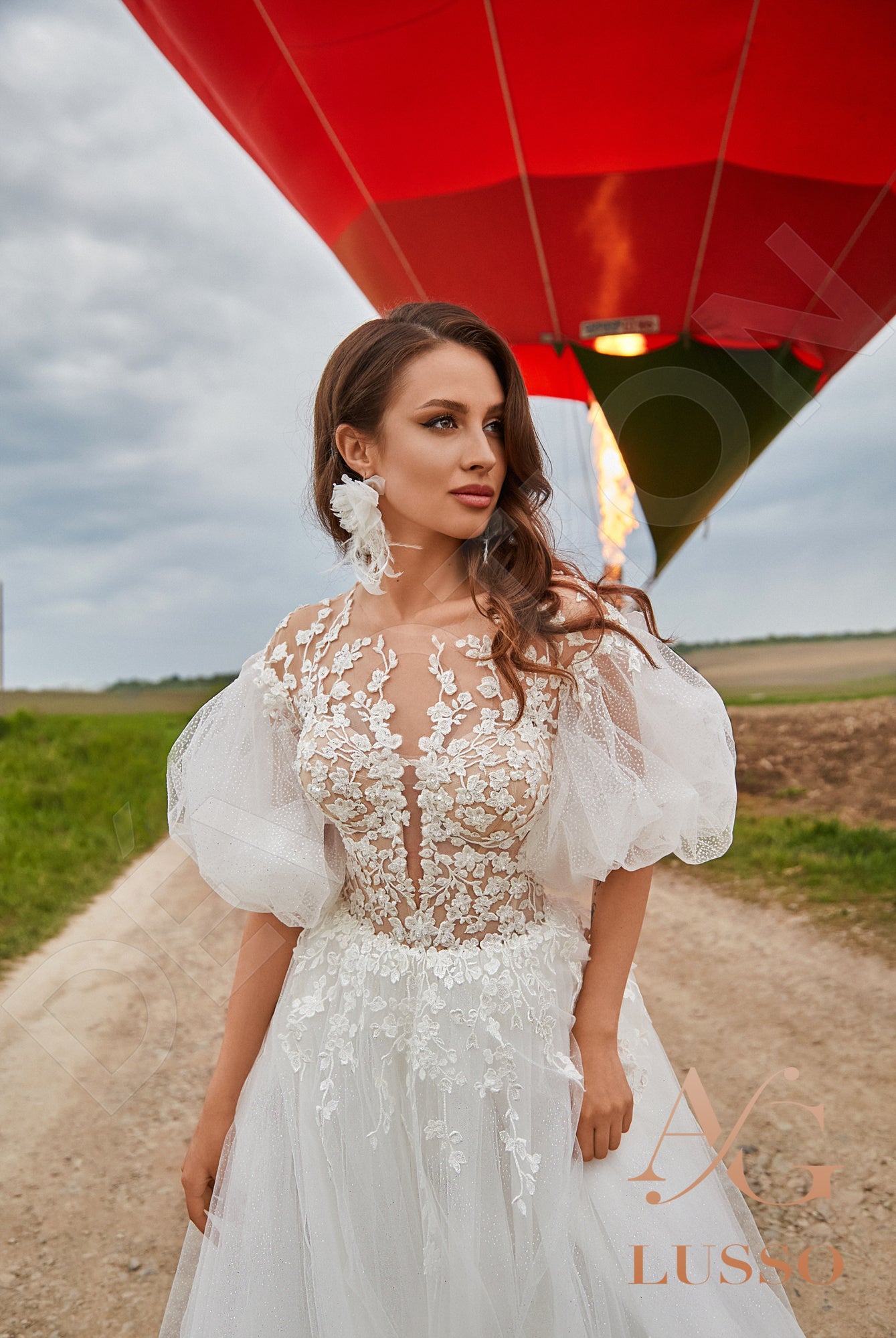 Alikan Full back A-line Half sleeve Wedding Dress 2