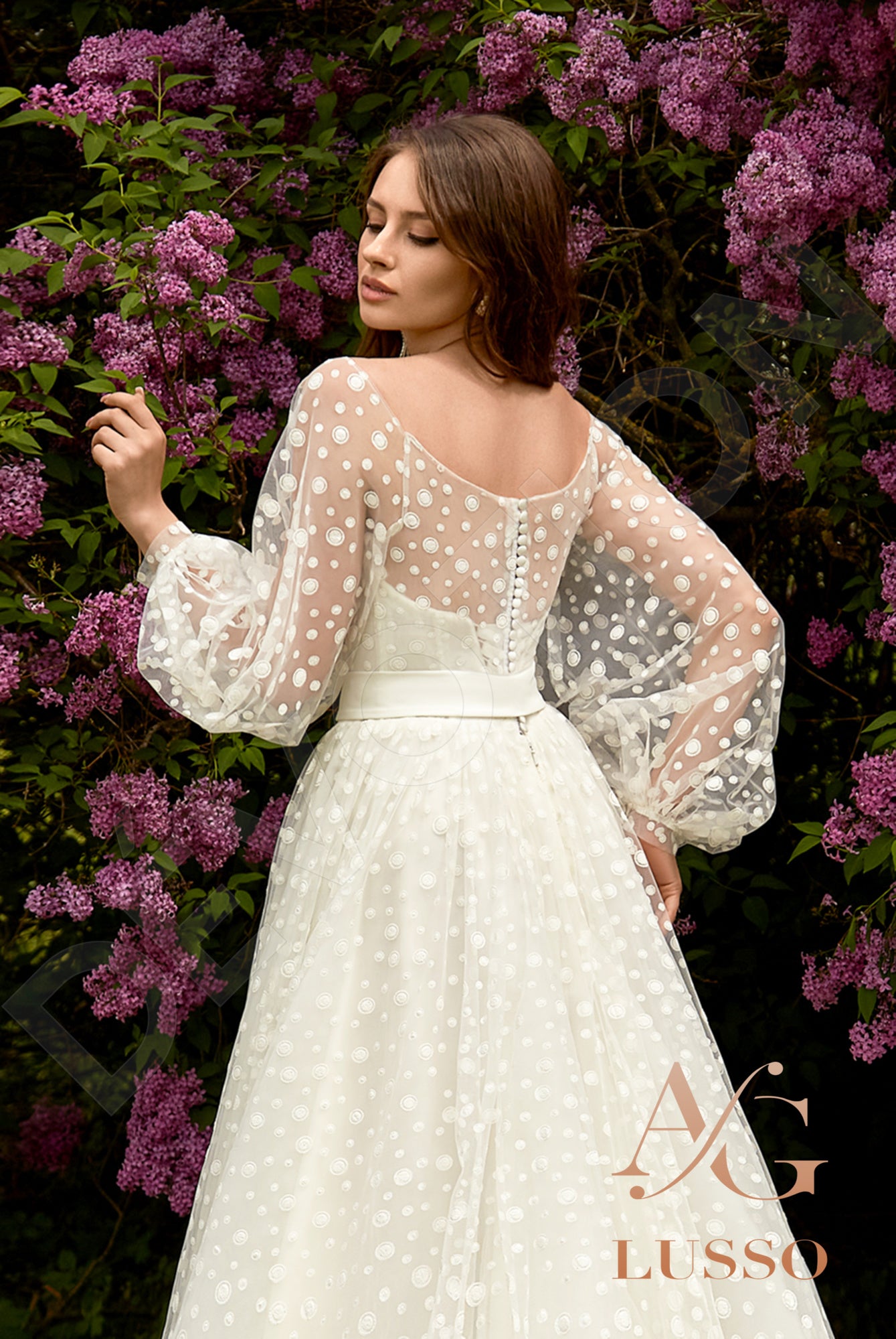 Elge Full back A-line Long sleeve Wedding Dress 3
