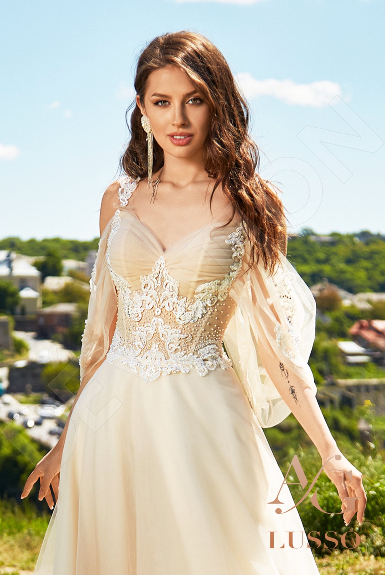 Faize Open back A-line Straps Wedding Dress 5