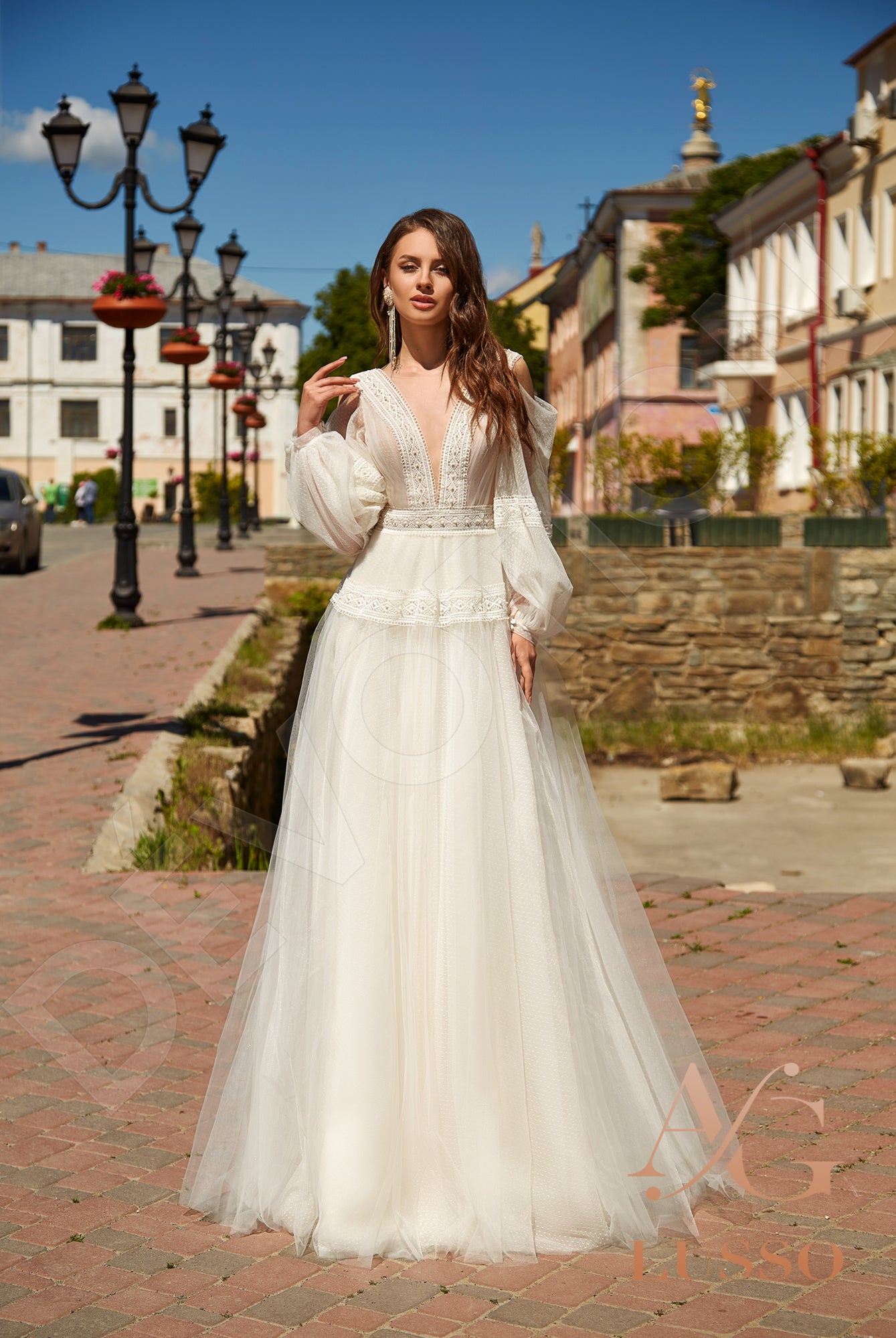 Marana A-line Illusion Milk Wedding dress