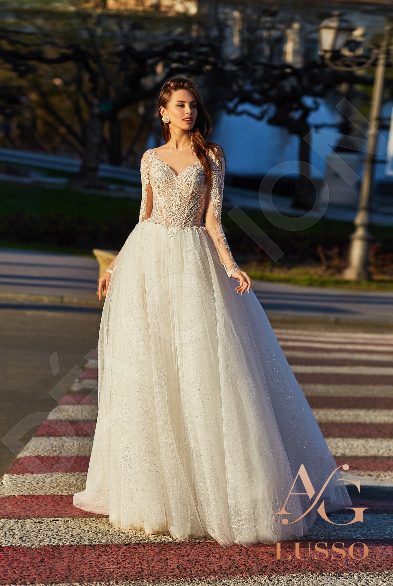 Lamissa A-line Illusion Champagne Wedding dress