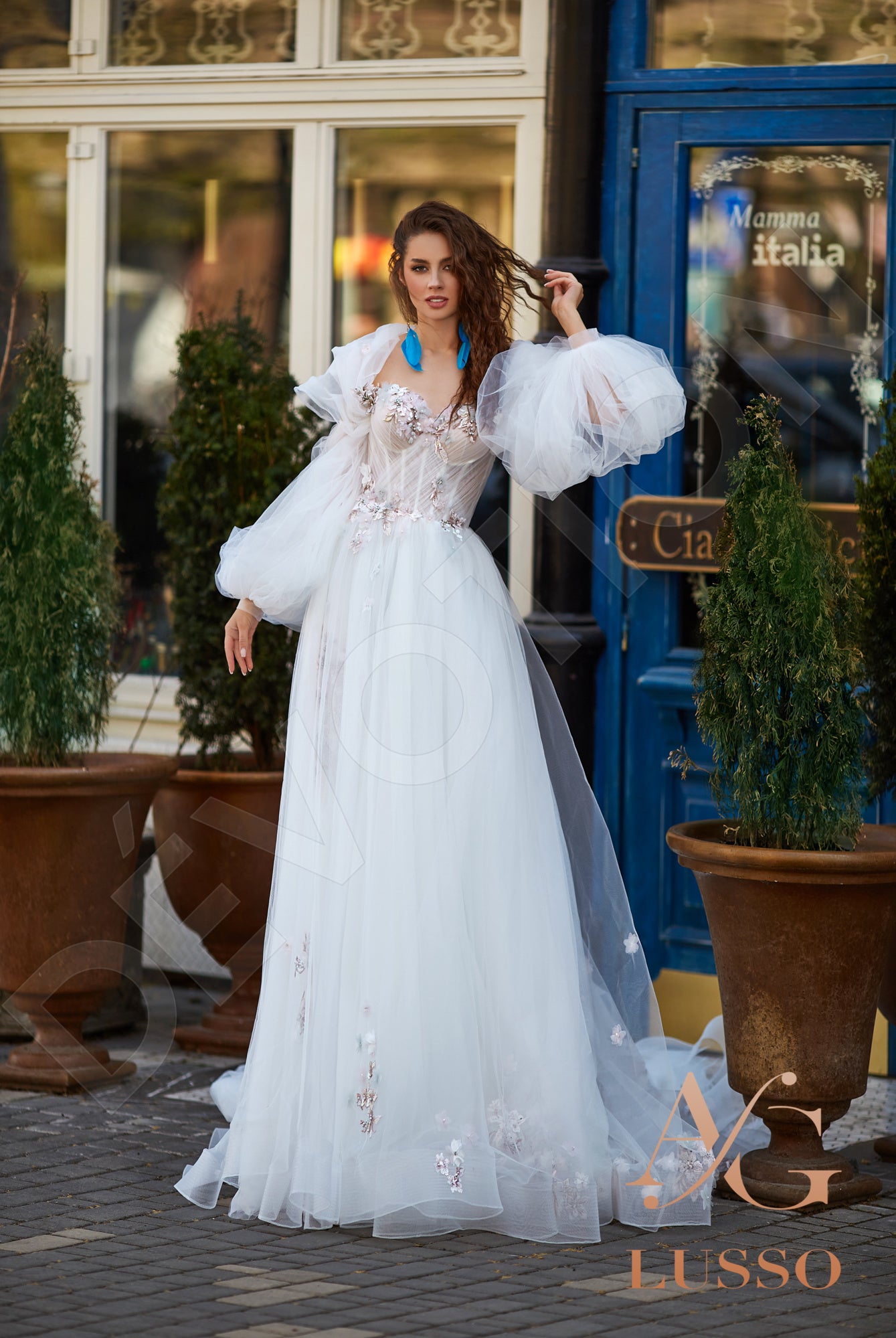 Shantine A-line Sweetheart White Pink Wedding dress