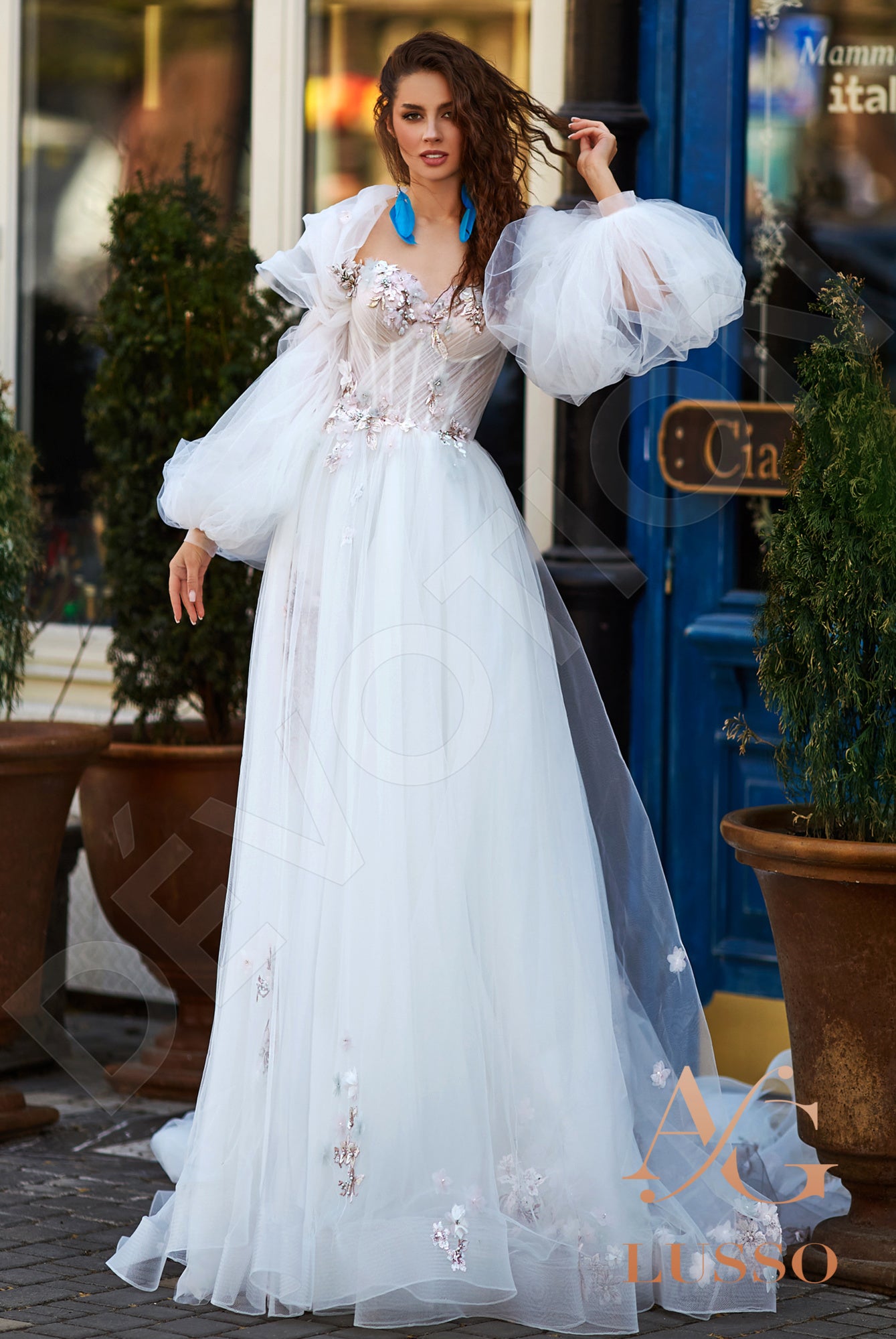 Shantine A-line Sweetheart White Pink Wedding dress
