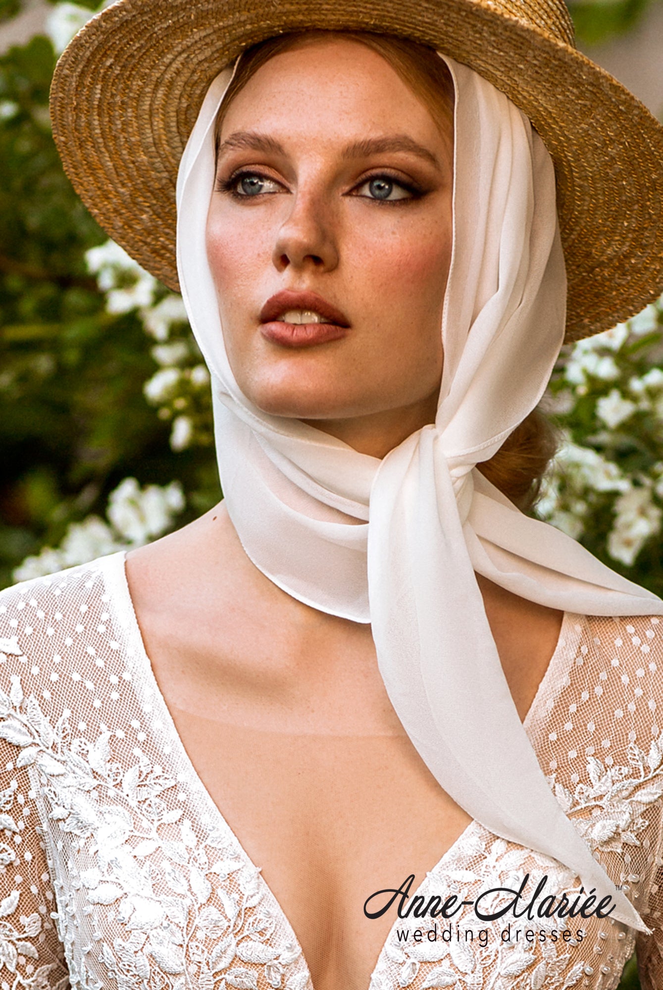 Celiane Full back A-line Long sleeve Wedding Dress 5