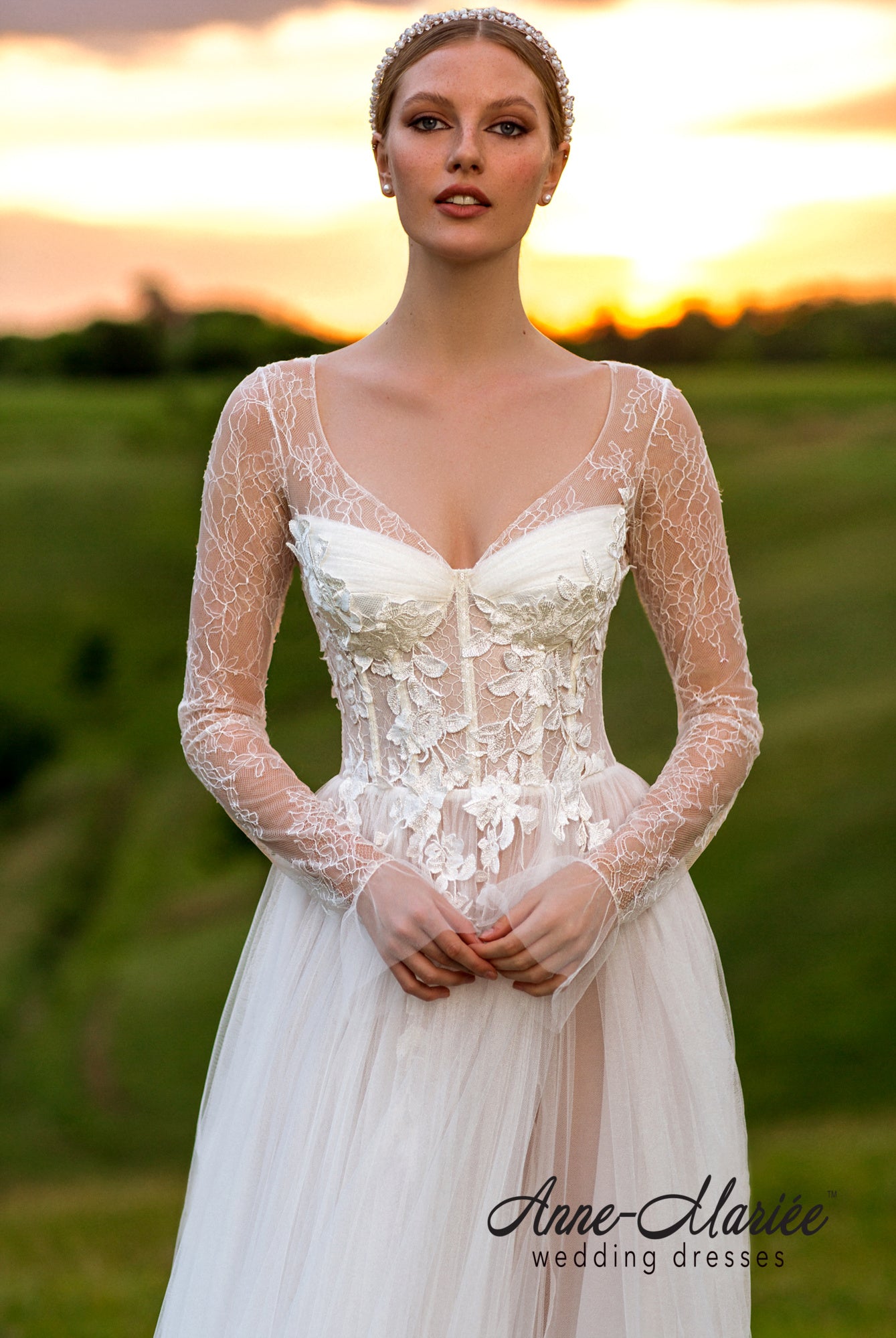 Odail Open back A-line Long sleeve Wedding Dress 2