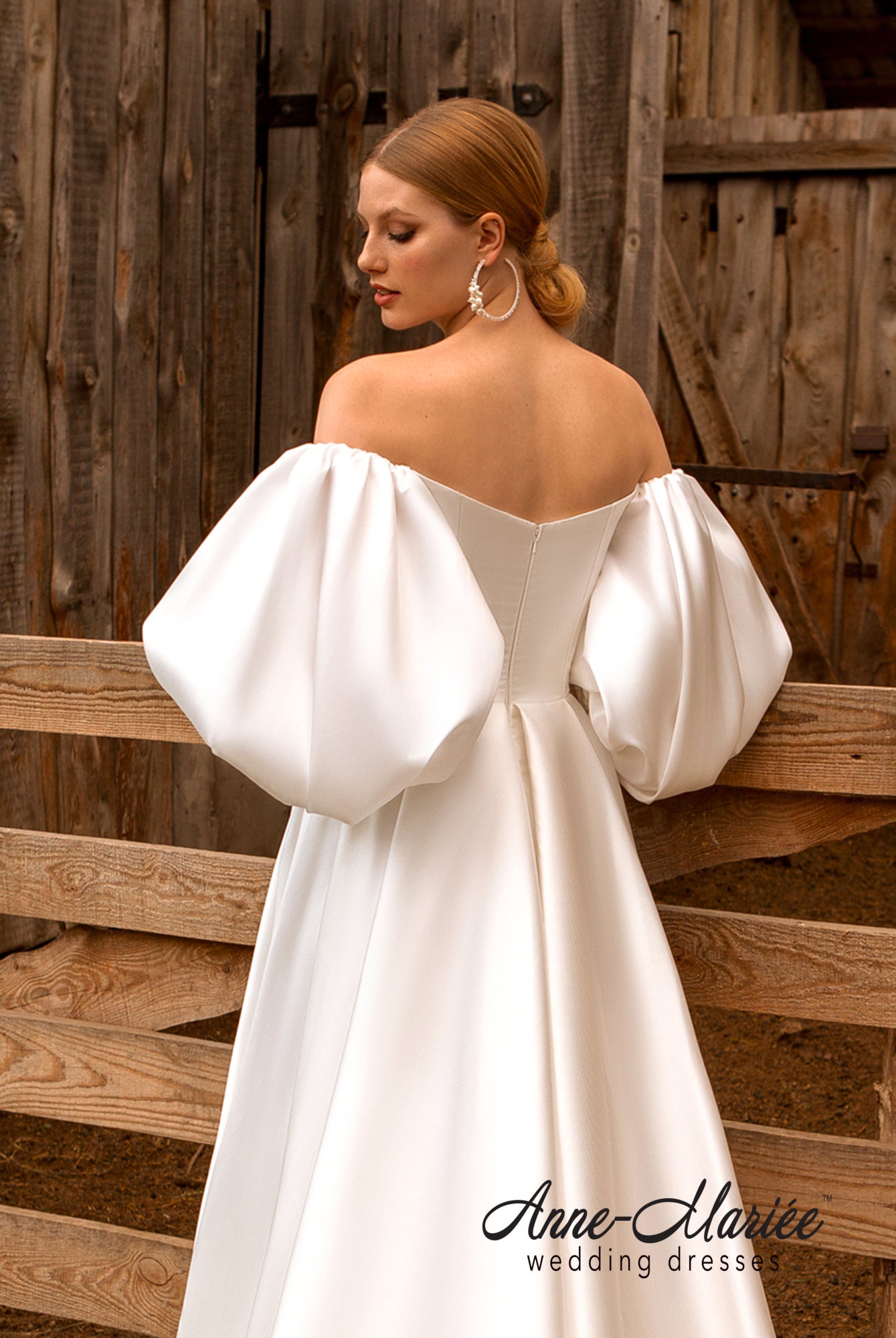Rita A-line Off-shoulder/Drop shoulders Ivory Wedding dress