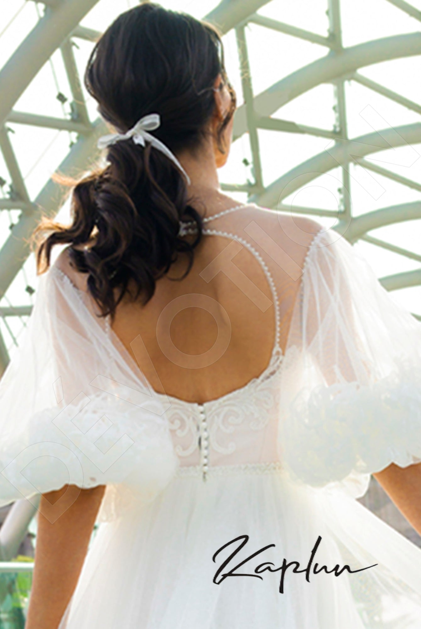 Enton A-line Boat/Bateau OffWhite Wedding dress