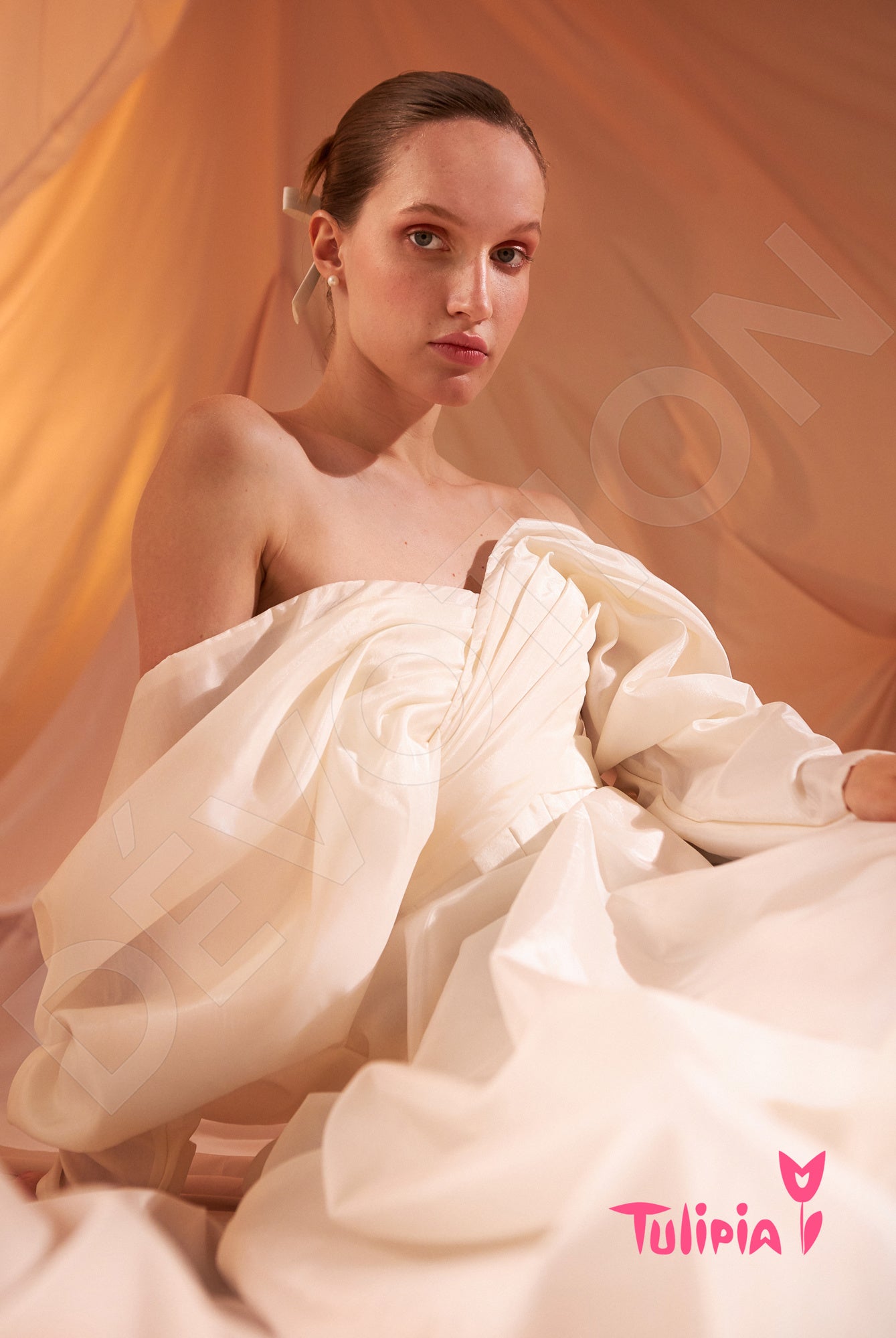 Alda A-line Sweetheart Ivory Wedding dress