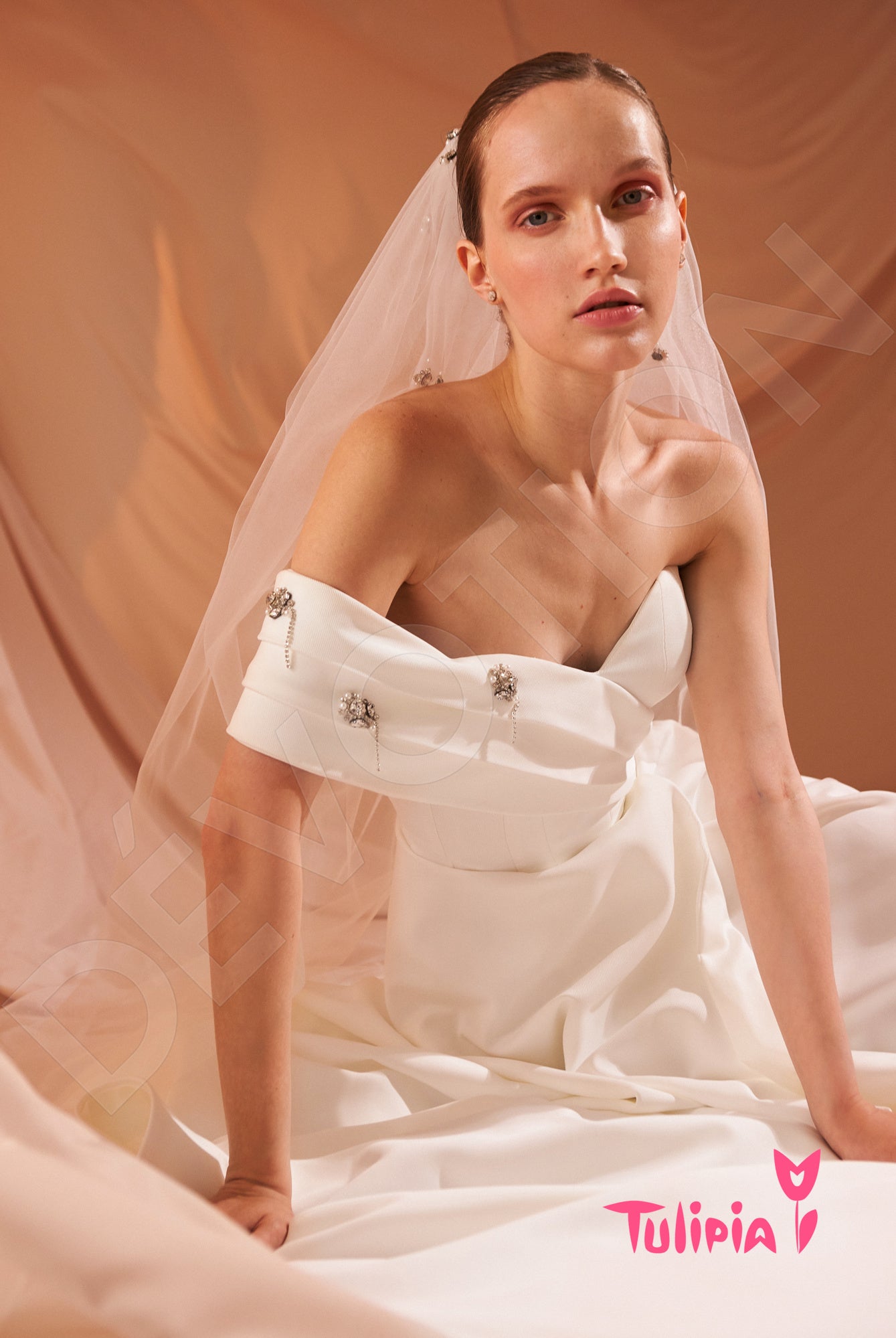 Domenika A-line Sweetheart Milk Wedding dress