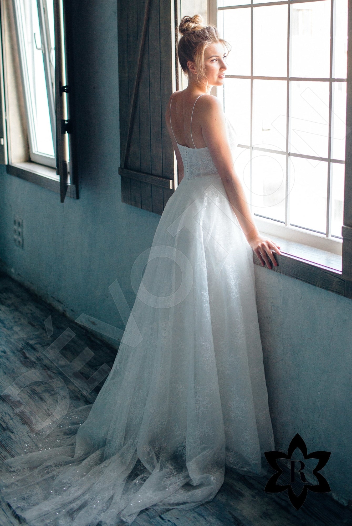 Camiela A-line V-neck Milk Wedding dress