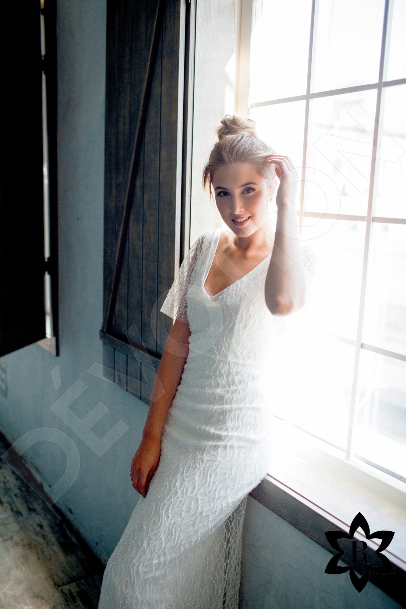 Hadariela Open back Sheath/Column Short/ Cap sleeve Wedding Dress 2