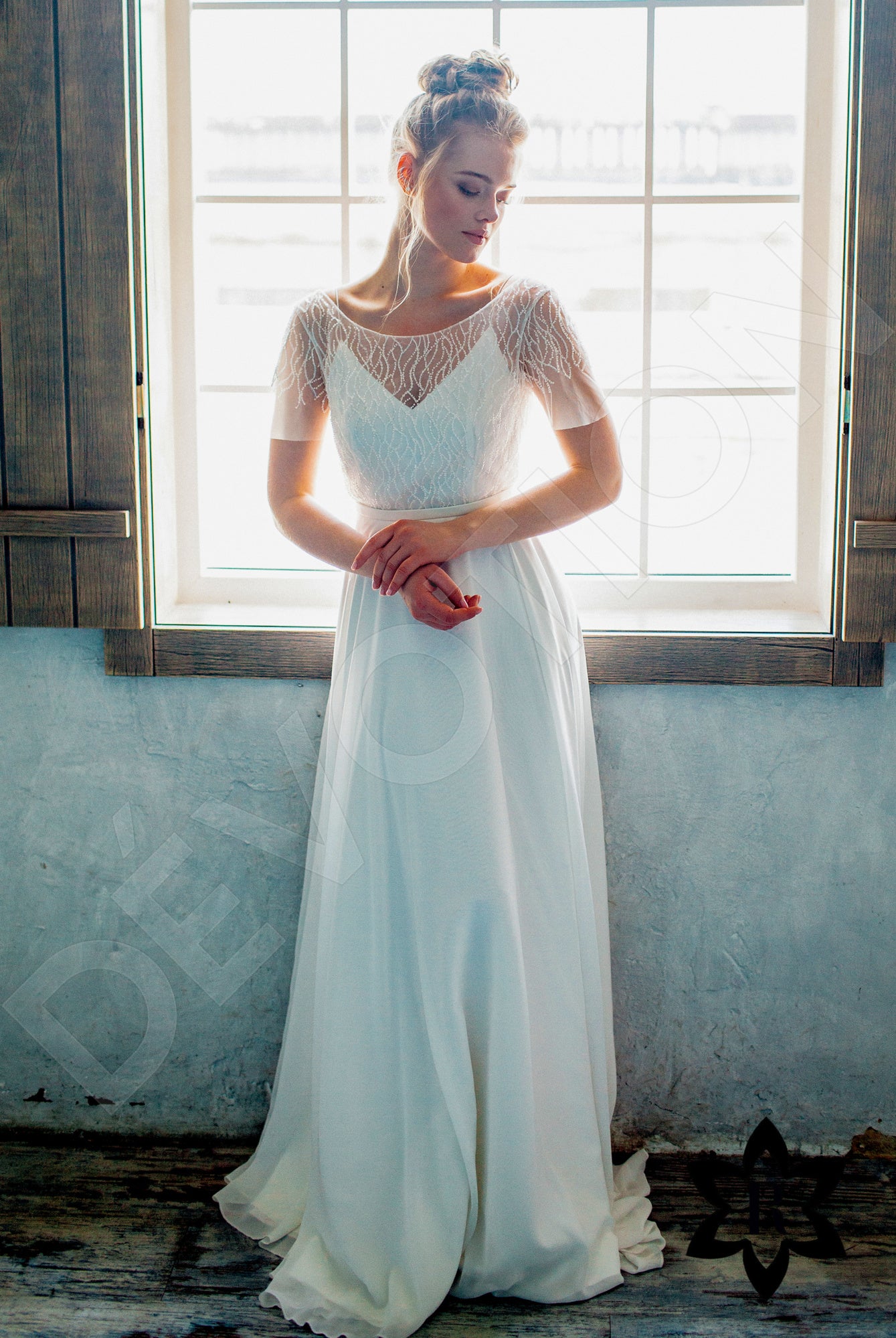 Erelima A-line Boat/Bateau Milk Wedding dress