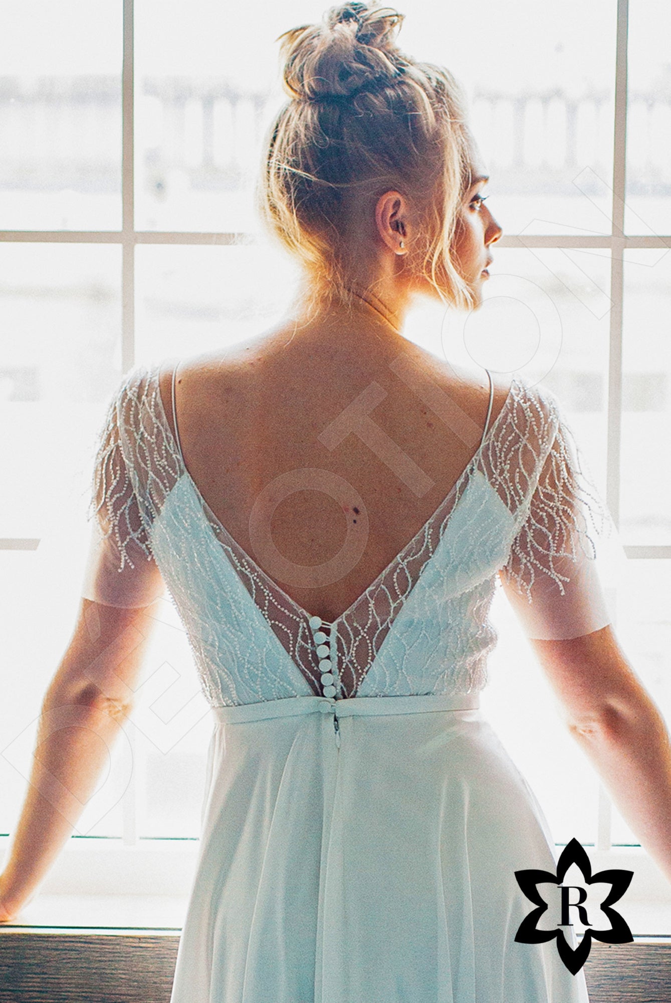 Erelima A-line Boat/Bateau Milk Wedding dress