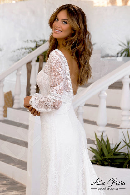Ostine Open back A-line Long sleeve Wedding Dress 3