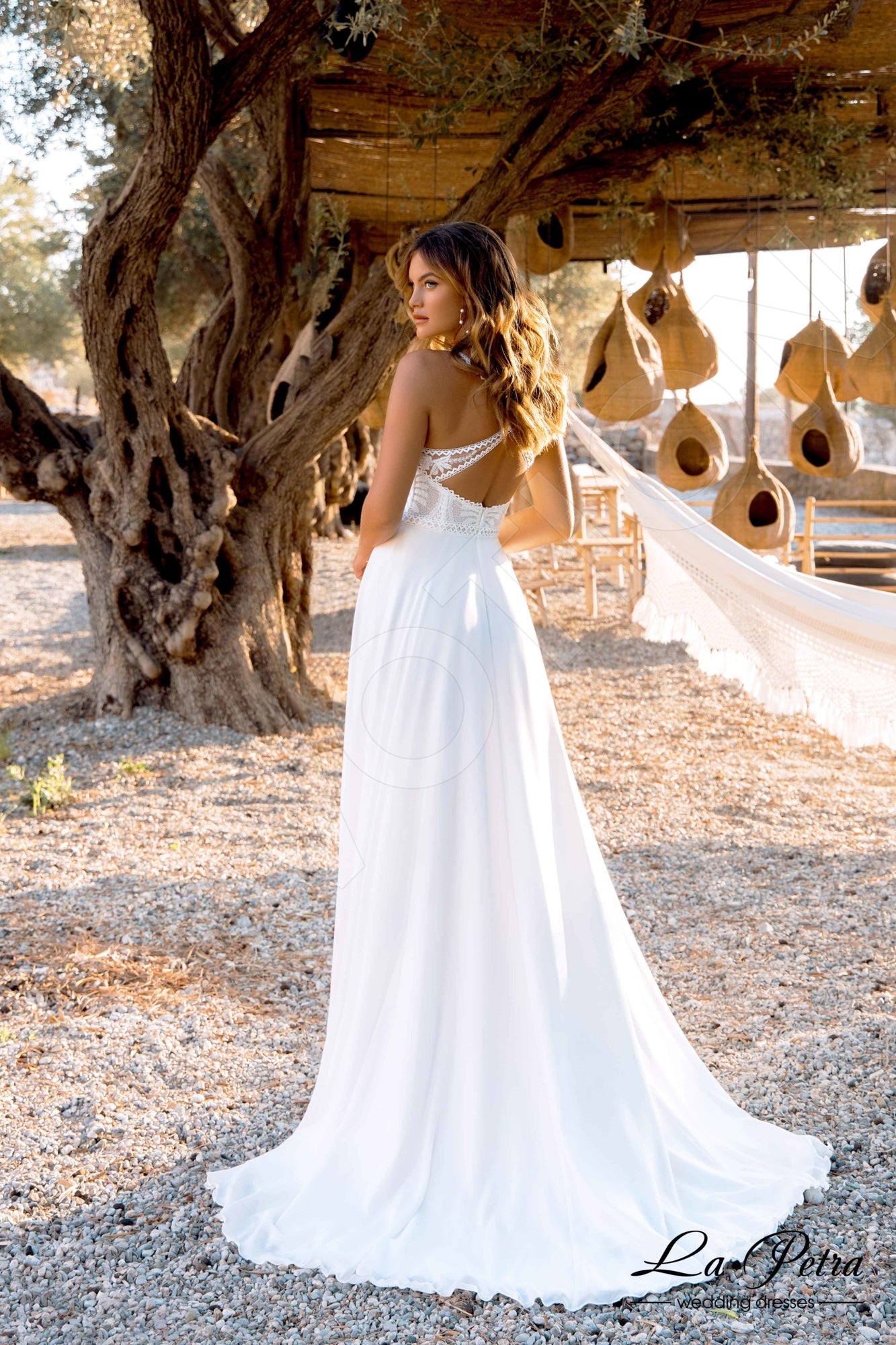 Zema A-line V-neck Milk Wedding dress
