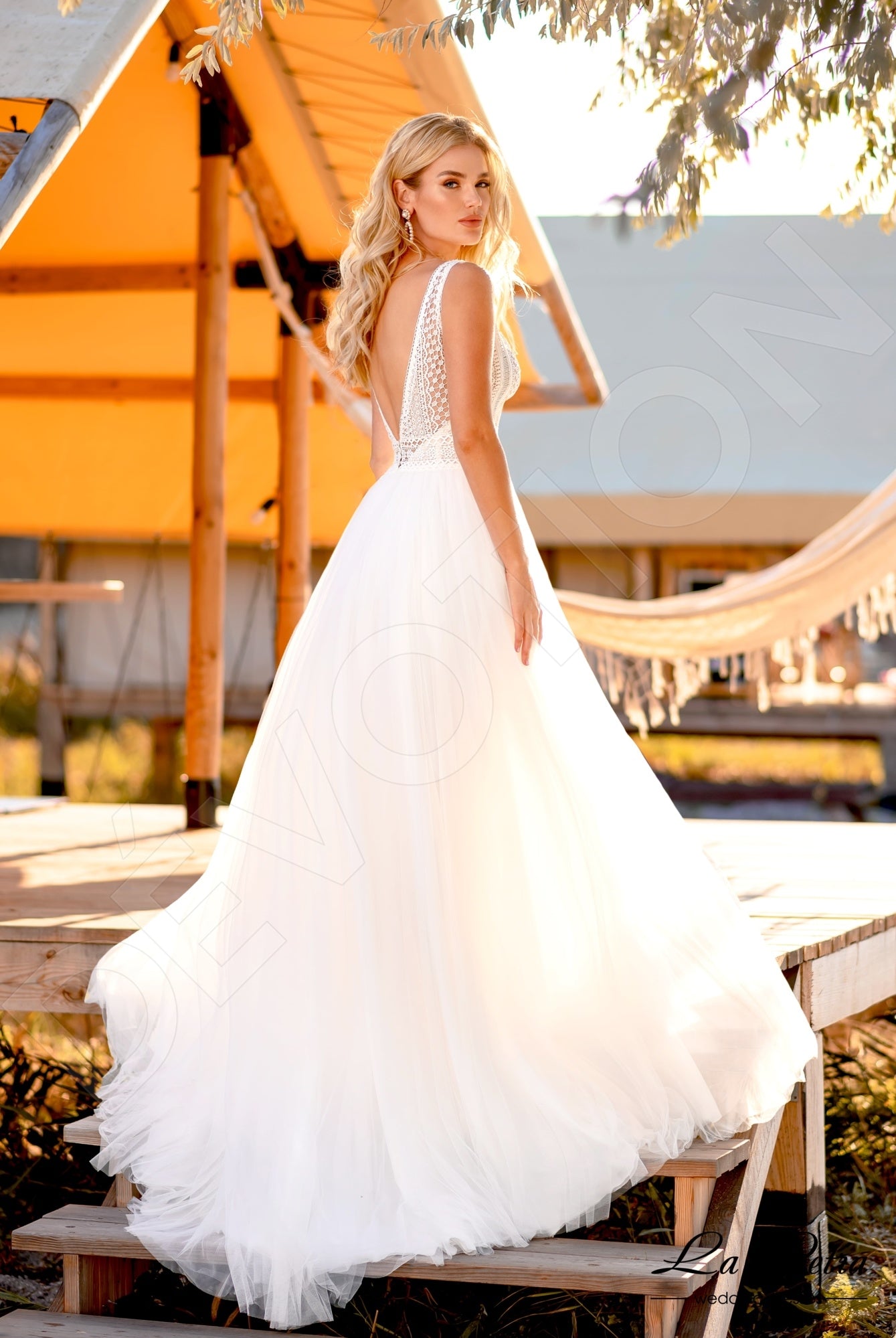Dzheti A-line Boat/Bateau Milk Wedding dress