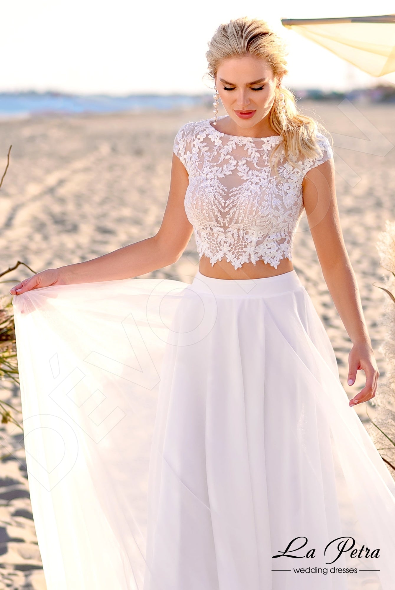 Lukis Full back A-line Short/ Cap sleeve Wedding Dress 7