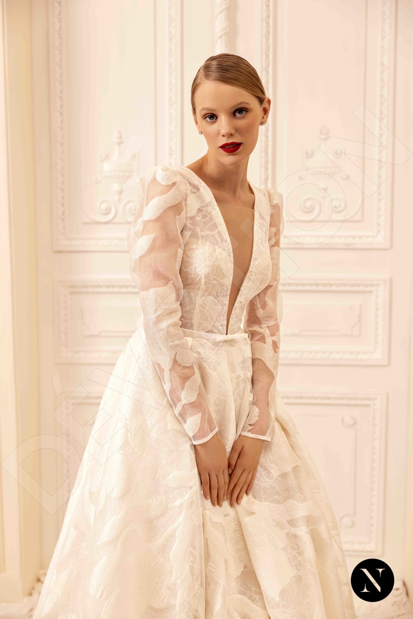 Alison A-line Deep V-neck Ivory Nude Wedding dress